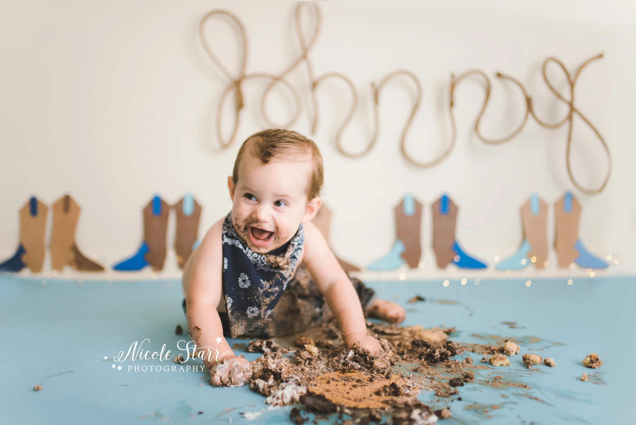 Nicole Starr Photography | Saratoga Springs Cake Smash Photographer | Boston Cake Smash Photographer | Saratoga Springs Family Photographer | Boston Family Photographer