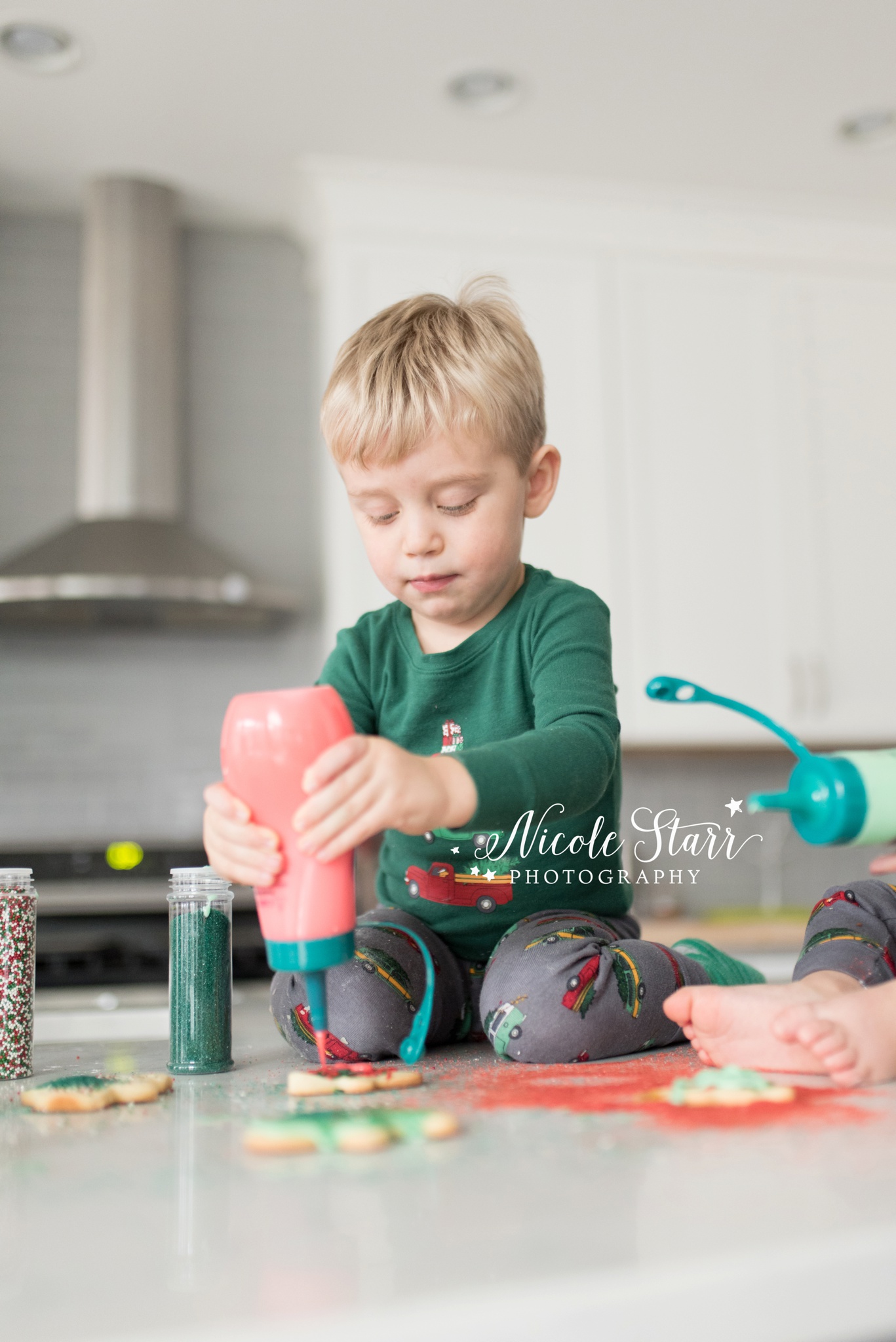 nicole starr photography, saratoga springs lifestyle photographer, holiday cookie baking photoshoot_0007.jpg