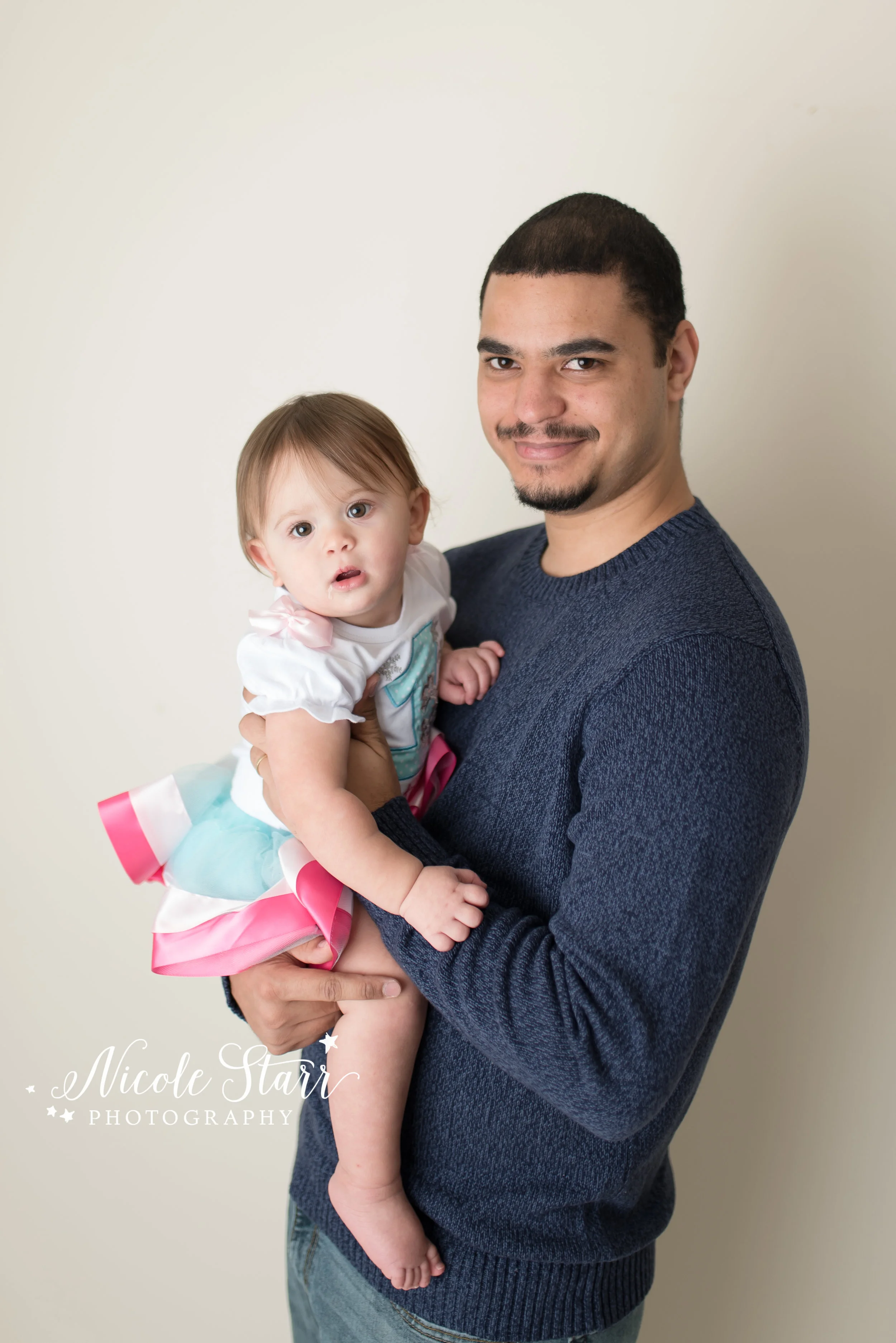 Nicole Starr Photography | Saratoga Springs Cake Smash Photographer | Boston Cake Smash Photographer | Saratoga Springs Family Photographer | Boston Family Photographer  Delmar NY Cake Smash Photographer | Loudonville NY Cake Smash Photographer