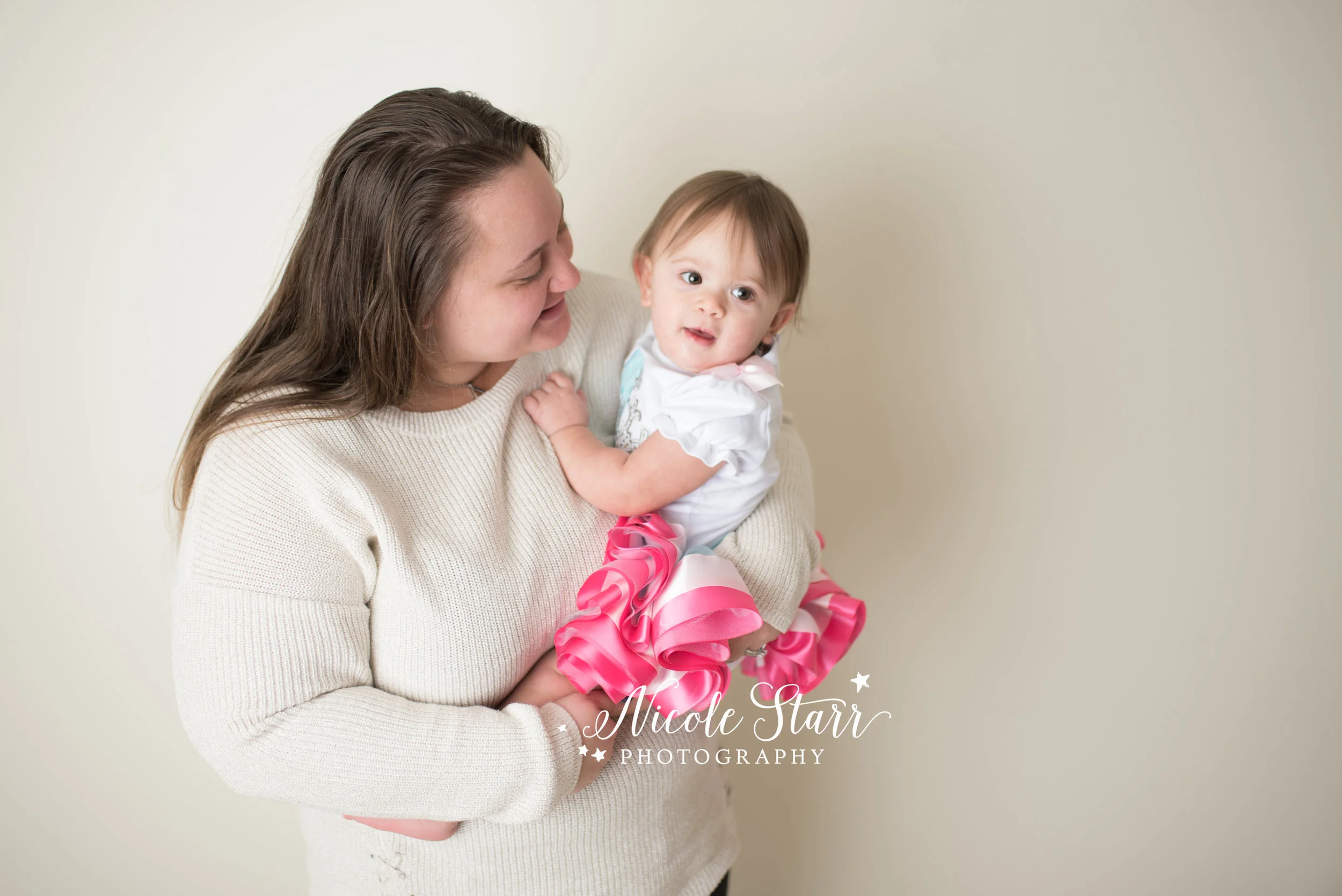 Nicole Starr Photography | Saratoga Springs Cake Smash Photographer | Boston Cake Smash Photographer | Saratoga Springs Family Photographer | Boston Family Photographer  Delmar NY Cake Smash Photographer | Loudonville NY Cake Smash Photographer