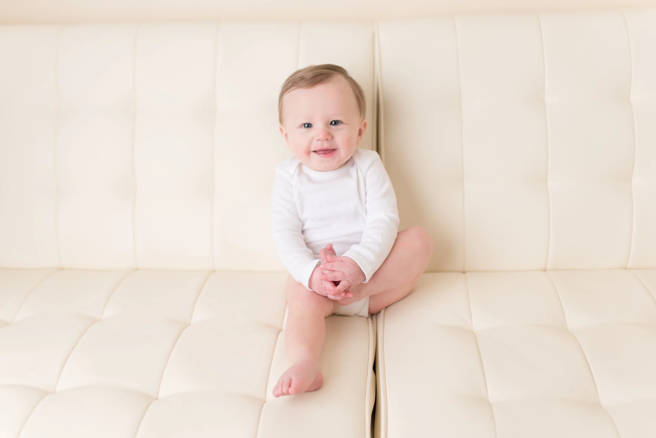 Nicole Starr Photography | Saratoga Springs Cake Smash Photographer | Boston Cake Smash Photographer | Saratoga Springs Family Photographer | Boston Family Photographer  Delmar NY Cake Smash Photographer | Loudonville NY Cake Smash Photographer