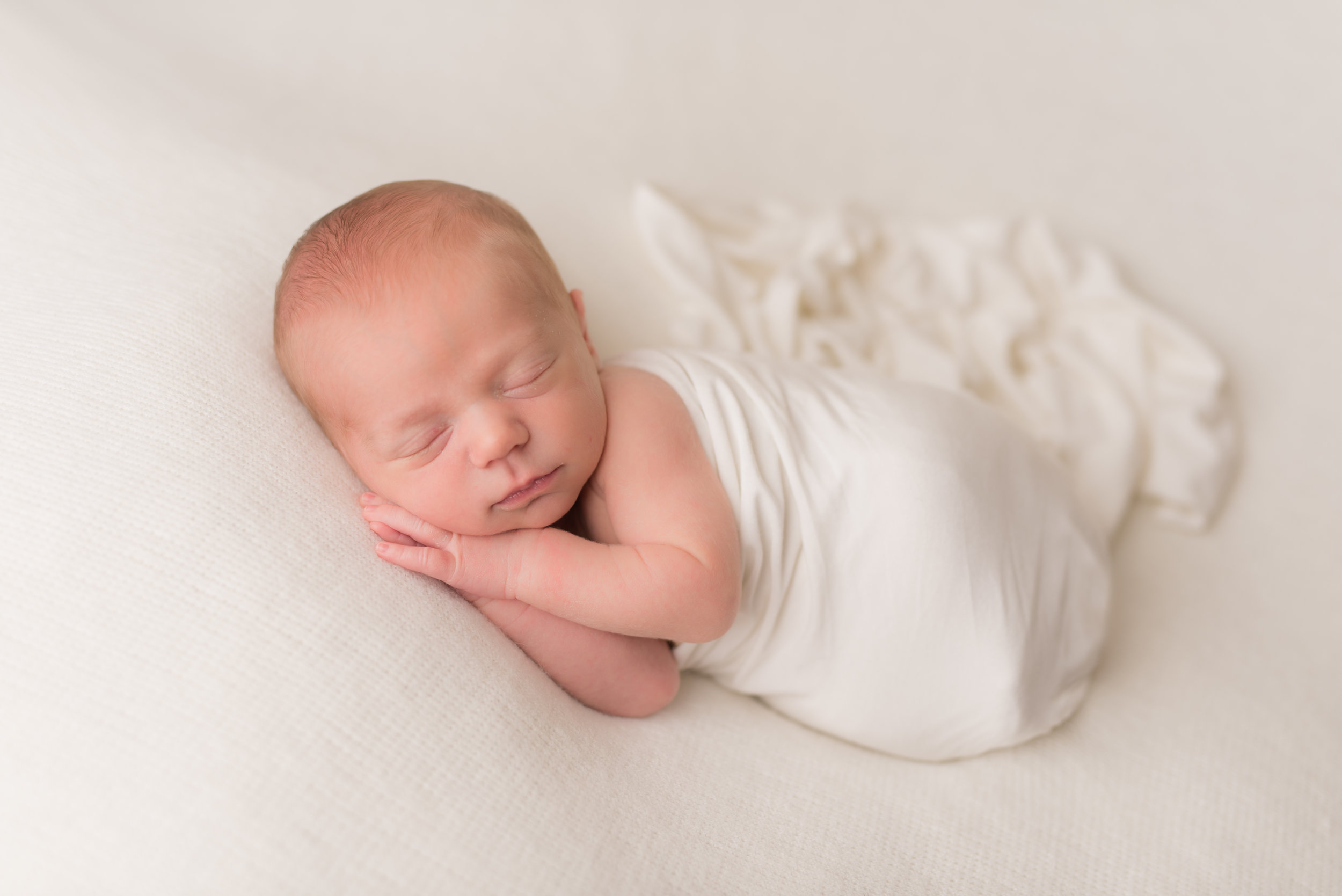 grayson studio newborn-41.jpg