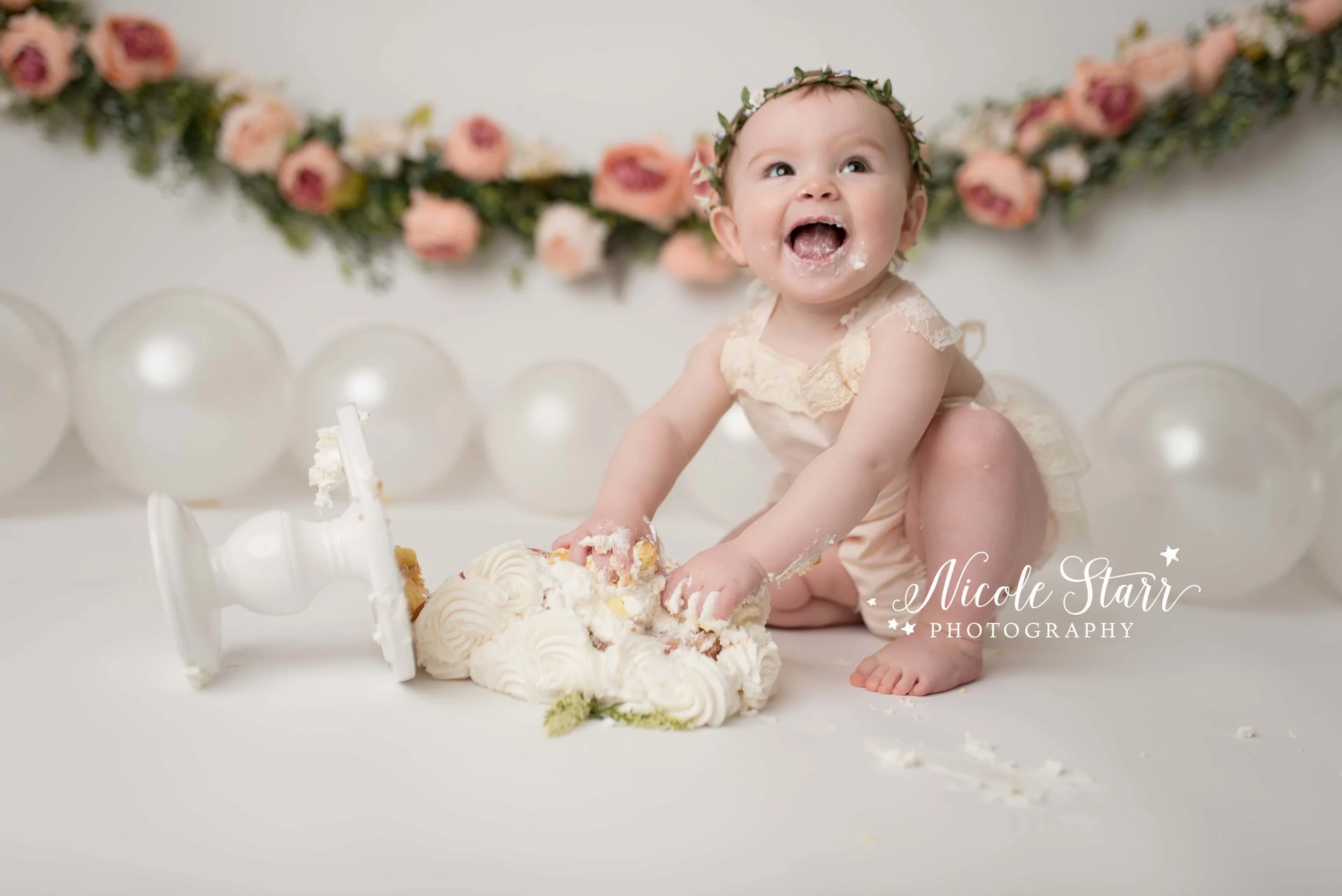 Nicole Starr Photography | Saratoga Springs Cake Smash Photographer | Boston Cake Smash Photographer | Saratoga Springs Family Photographer | Boston Family Photographer | Delmar NY Cake Smash Photographer | Loudonville Cake Smash Photographer