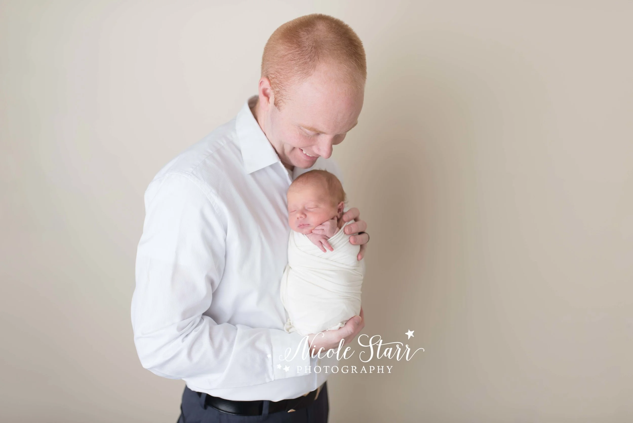 Nicole Starr Photography | Saratoga Springs Newborn Photographer | Boston Newborn Photographer | Upstate NY Newborn Photographer | Newborn Photographer | Delmar NY Newborn Photographer | Loudonville NY Newborn Photographer | client wardrobe, what to…