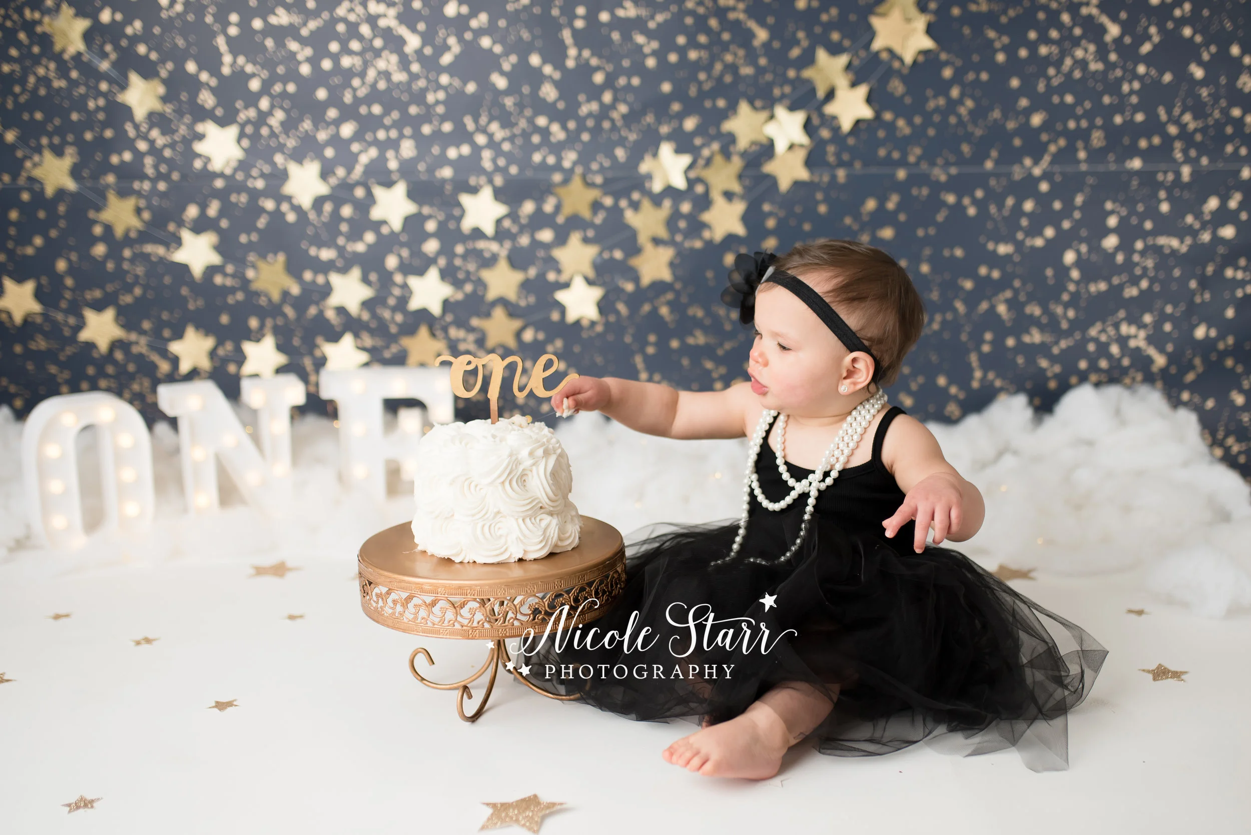 Nicole Starr Photography | Saratoga Springs Cake Smash Photographer | Boston Cake Smash Photographer | Saratoga Springs Family Photographer | Boston Family Photographer Delmar NY Cake Smash Photographer | Loudonville NY Cake Smash Photographer