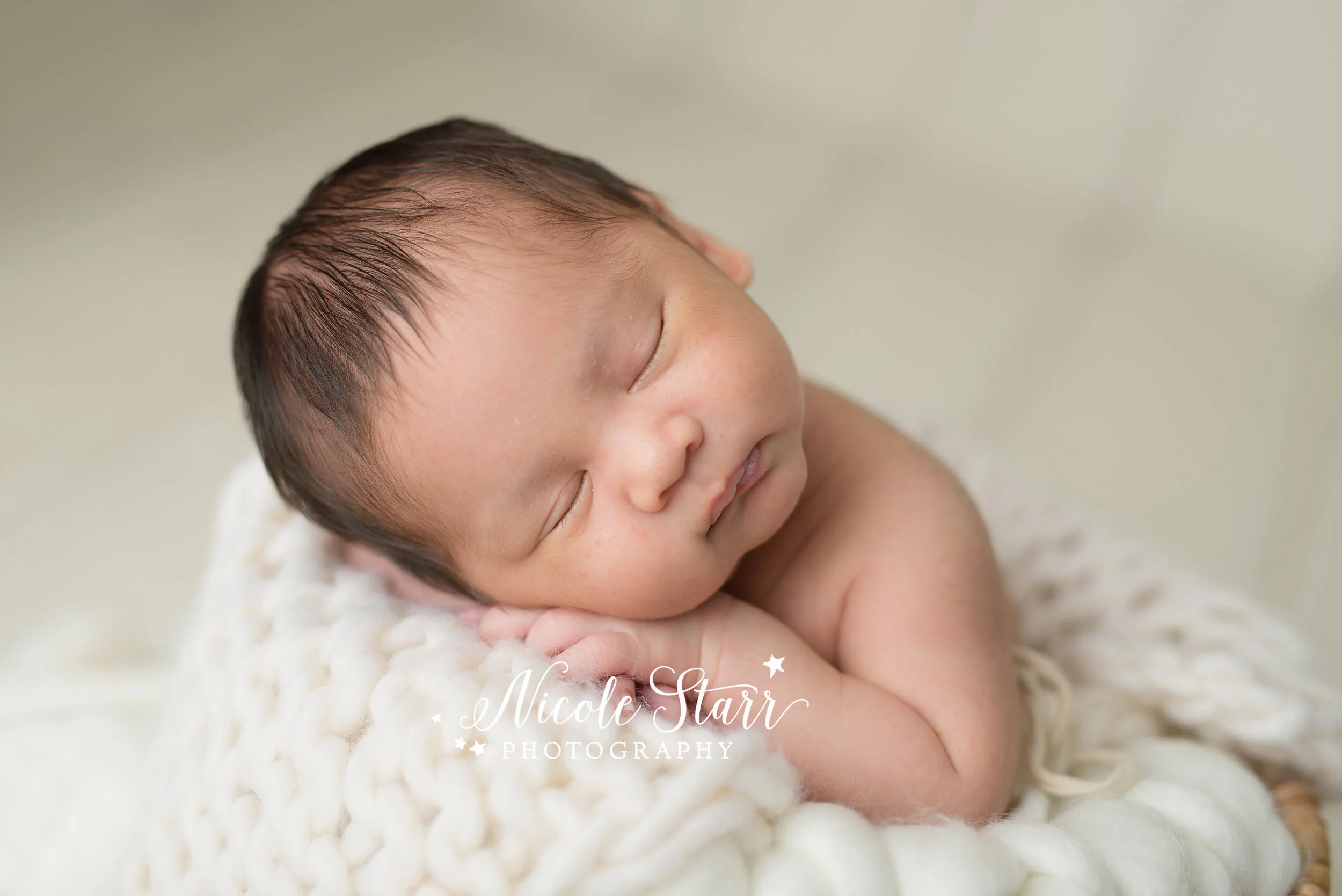 Nicole Starr Photography | Saratoga Springs Newborn Photographer | Boston Newborn Photographer | Upstate NY Newborn Photographer | Newborn Photographer | Delmar NY Newborn Photographer | Loudonville NY Newborn Photographer | client wardrobe, outfits…