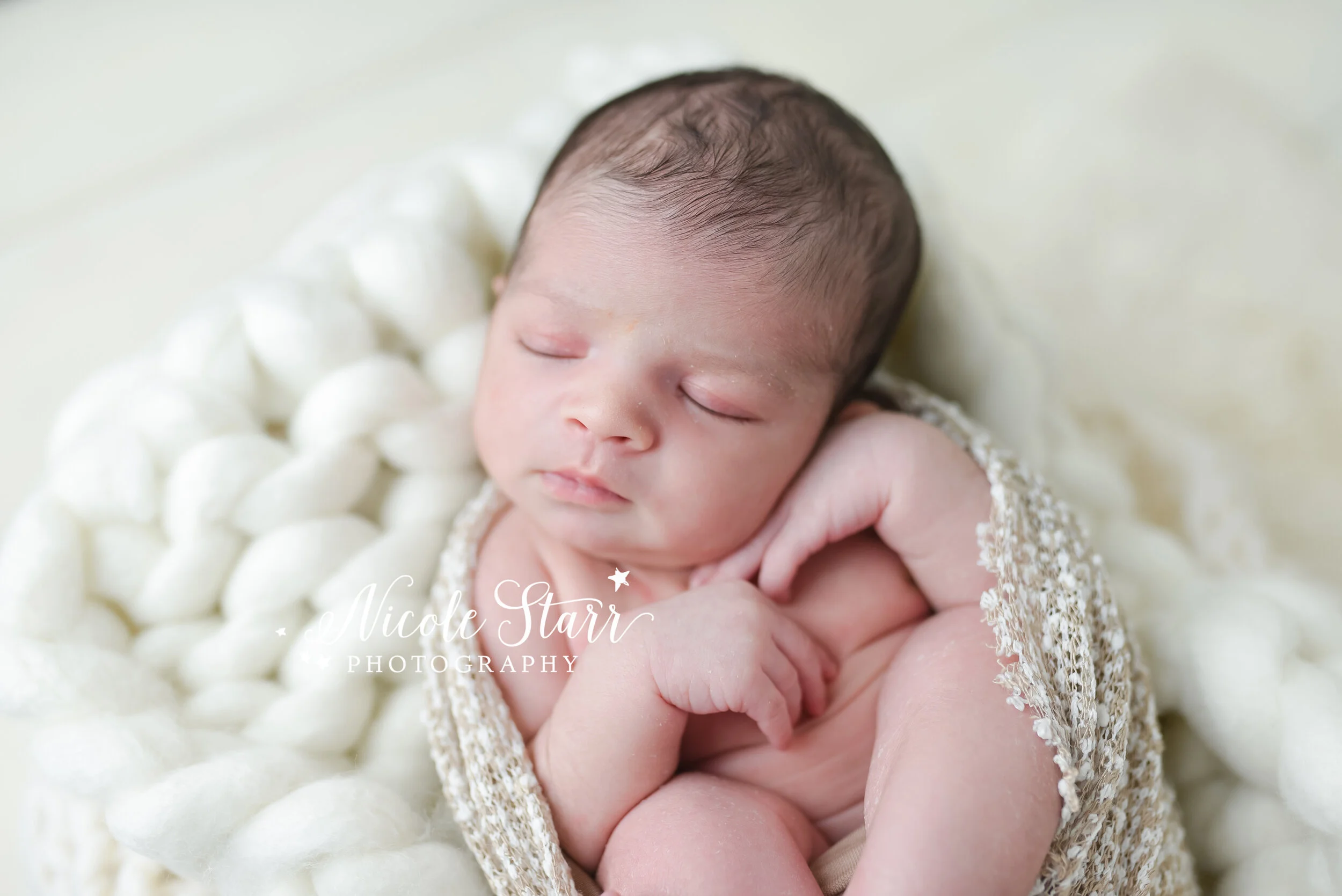 Nicole Starr Photography | Saratoga Springs Newborn Photographer | Boston Newborn Photographer | Upstate NY Newborn Photographer | Newborn Photographer | Delmar NY Newborn Photographer | Loudonville NY Newborn Photographer | neutral newborn photogra…
