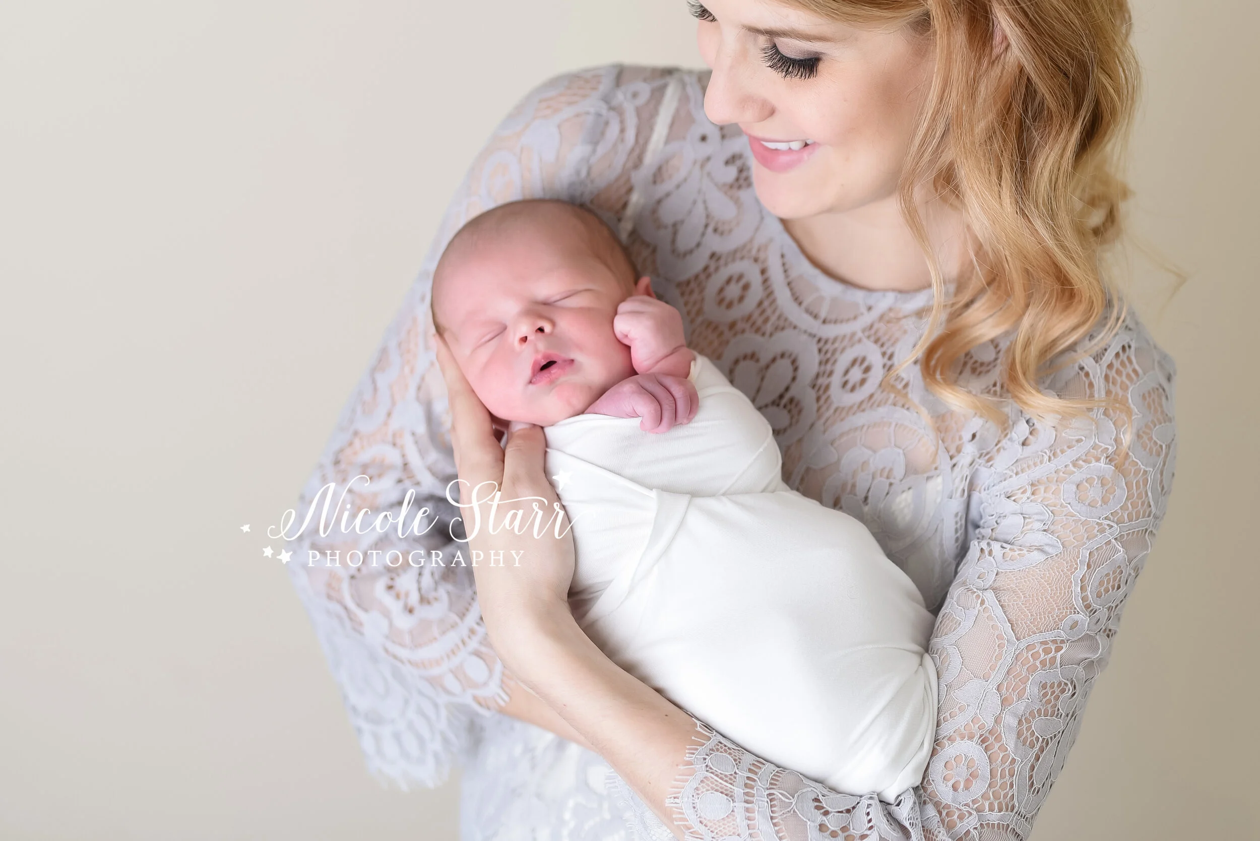 Nicole Starr Photography | Saratoga Springs Newborn Photographer | Boston Newborn Photographer | Upstate NY Newborn Photographer | Newborn Photographer | Delmar NY Newborn Photographer | Loudonville NY Newborn Photographer | neutral newborn photogra…