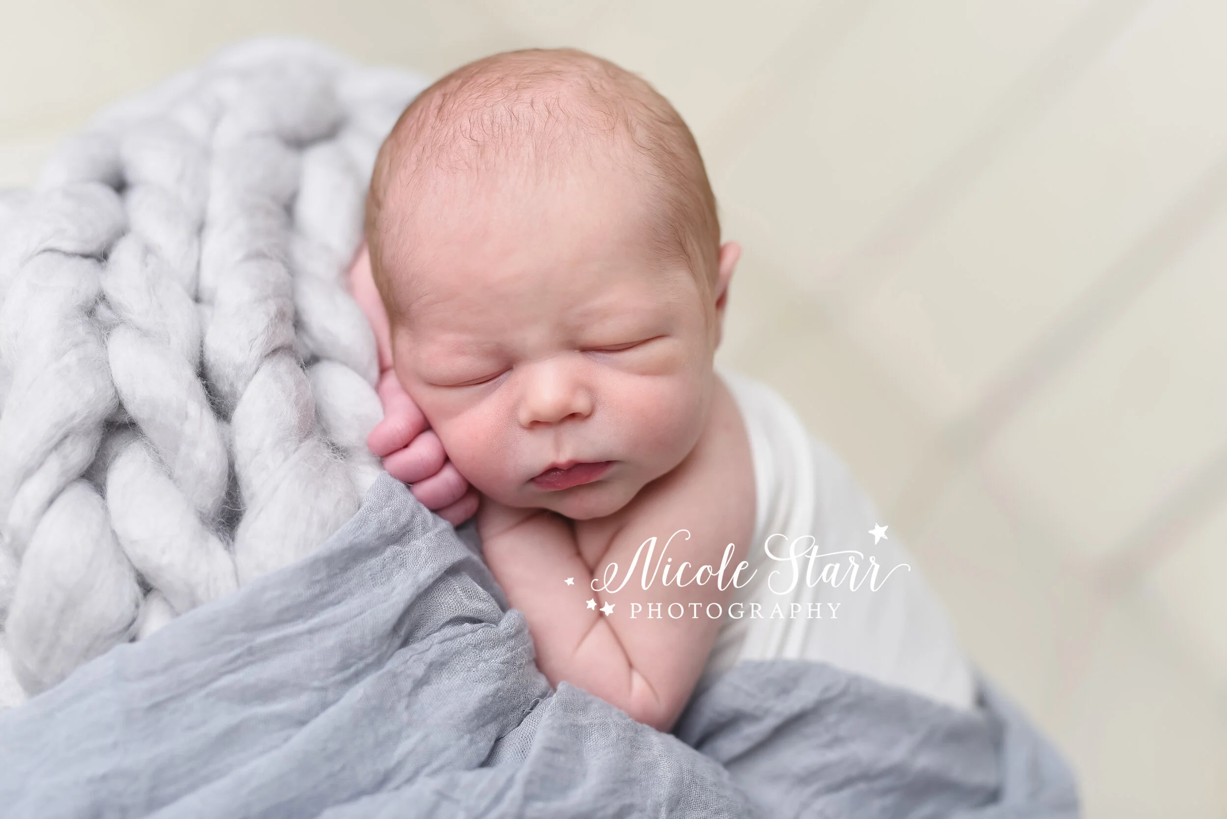 Nicole Starr Photography | Saratoga Springs Newborn Photographer | Boston Newborn Photographer | Upstate NY Newborn Photographer | Newborn Photographer | Delmar NY Newborn Photographer | Loudonville NY Newborn Photographer | neutral newborn photogra…