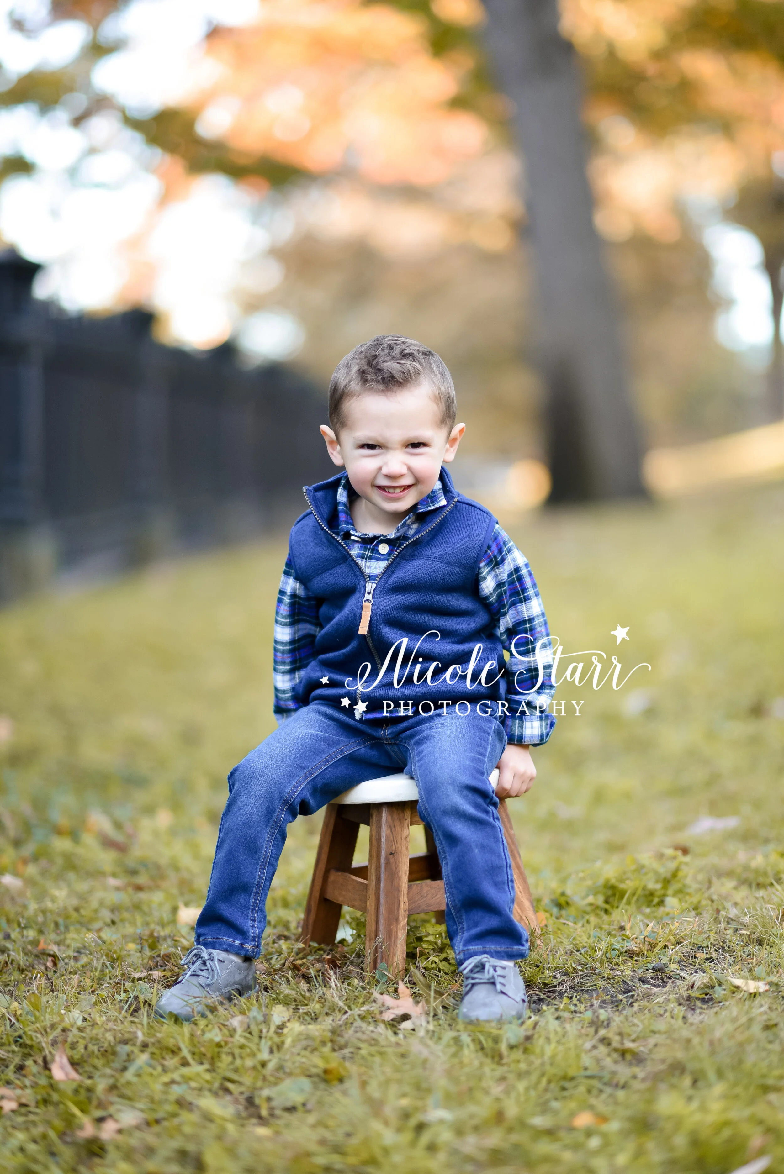 Nicole Starr Photography | Saratoga Springs Family Photographer | Boston Family Photographer | Upstate NY Family Photographer | Family Photographer | Delmar NY family photographer | Loudonville NY family photographer, what to wear for family portrai…