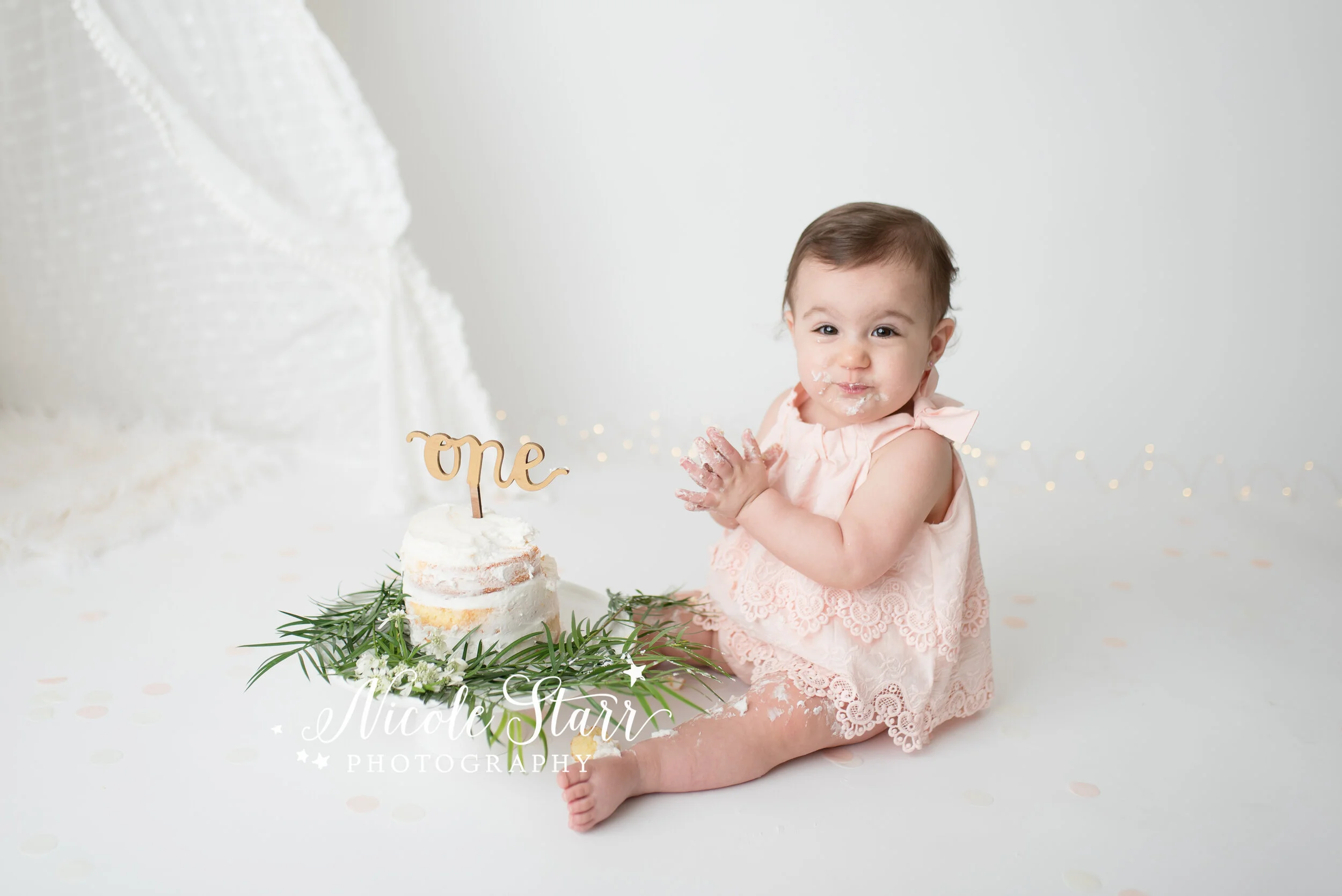 Nicole Starr Photography | Saratoga Springs Cake Smash Photographer | Boston Cake Smash Photographer | Saratoga Springs Family Photographer | Boston Family Photographer | Delmar NY Cake Smash Photographer | Loudonville Cake Smash Photographer, how t…