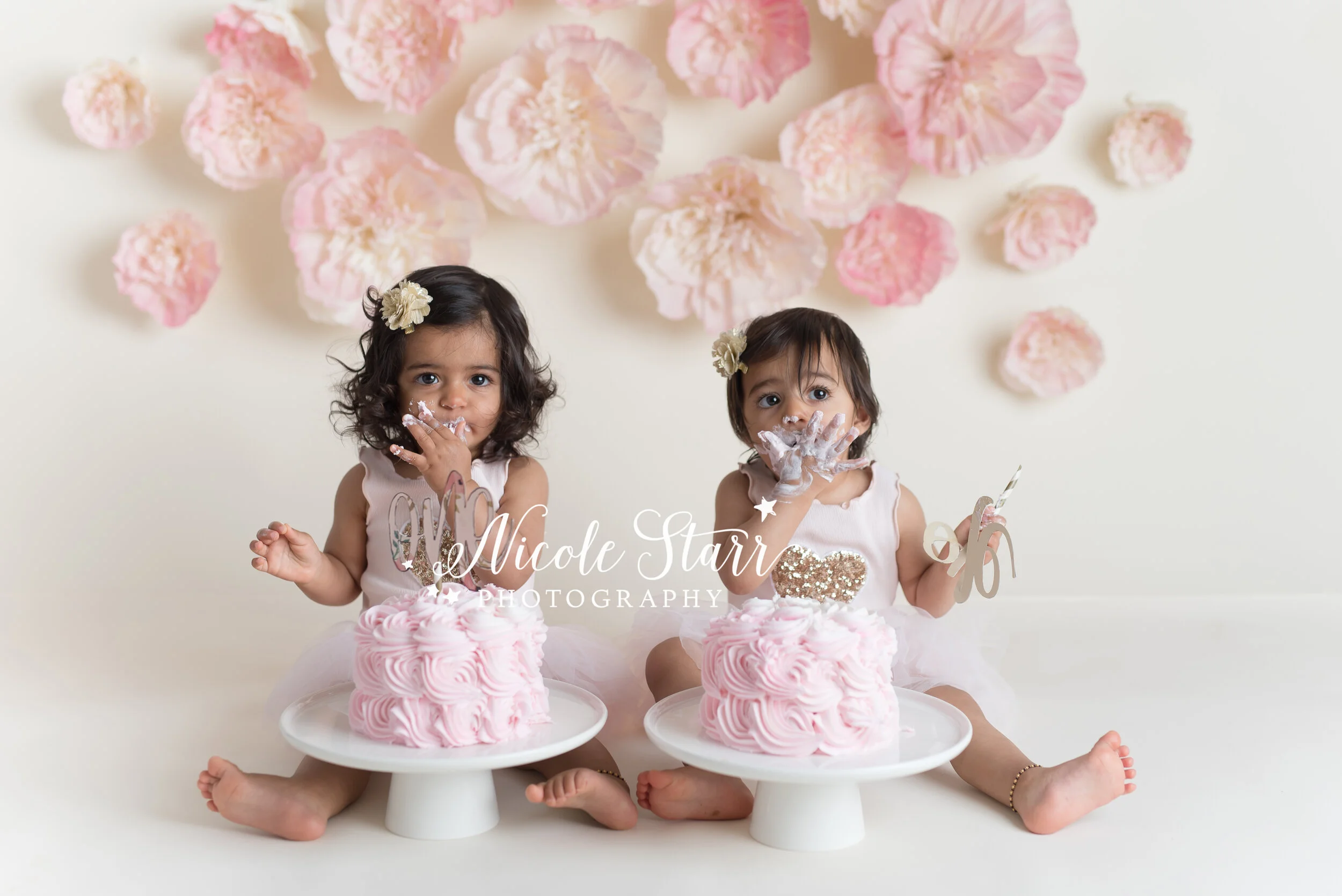 Nicole Starr Photography | Saratoga Springs Cake Smash Photographer | Boston Cake Smash Photographer | Saratoga Springs Family Photographer | Boston Family Photographer | Delmar NY Cake Smash Photographer | Loudonville Cake Smash Photographer, how t…