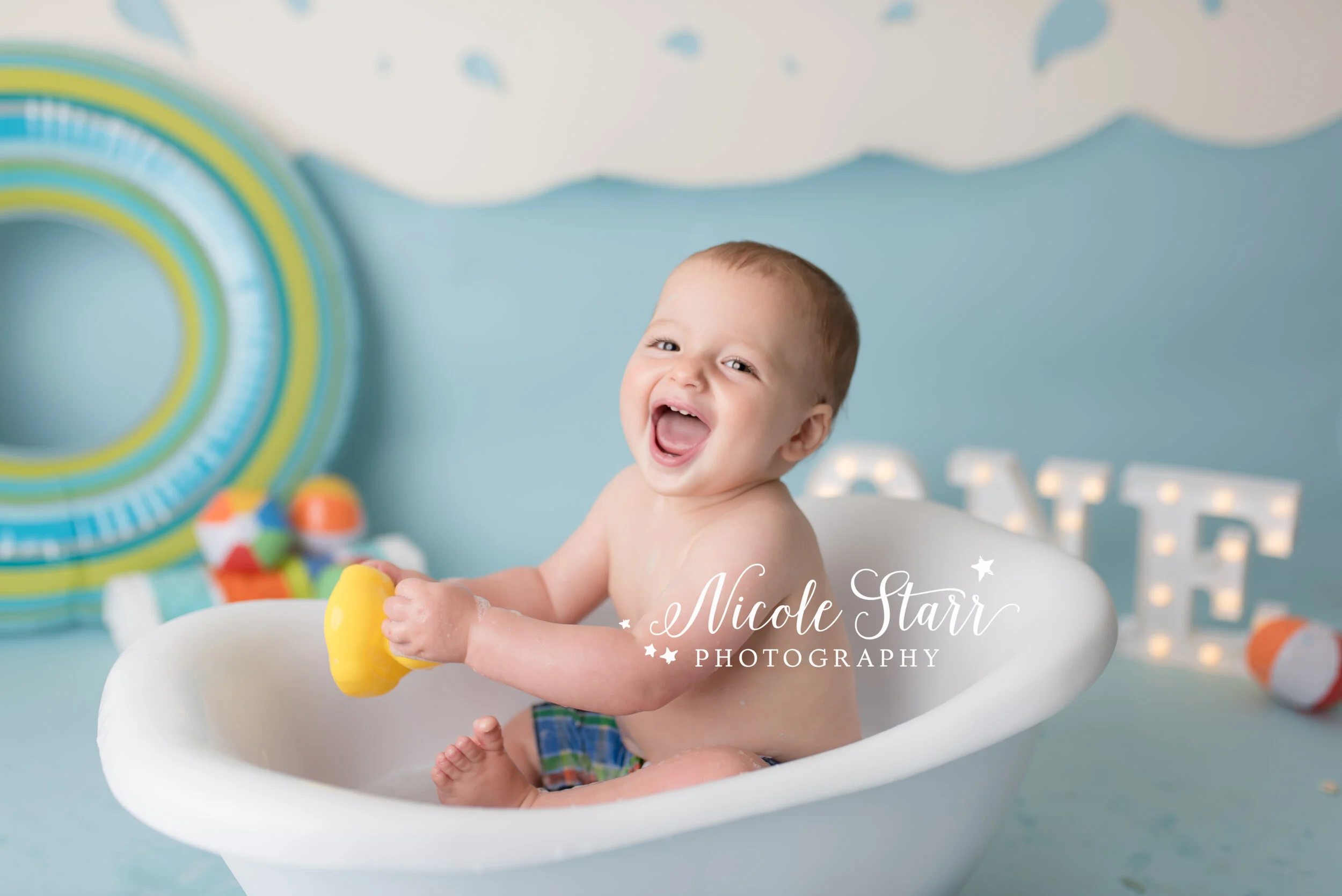 Nicole Starr Photography | Saratoga Springs Cake Smash Photographer | Boston Cake Smash Photographer | Saratoga Springs Family Photographer | Boston Family Photographer | Delmar NY Cake Smash Photographer | Loudonville Cake Smash Photographer, how t…