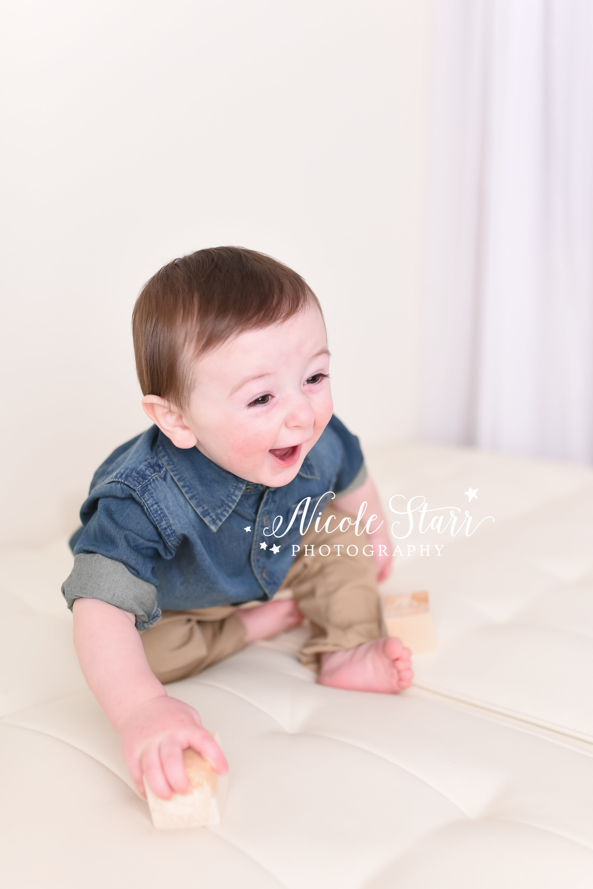 Family portraits before a cake smash with Nicole Starr Photography | Saratoga Springs Cake Smash Photographer | Boston Cake Smash Photographer | Saratoga Springs Family Photographer | Boston Family Photographer | Delmar NY Cake Smash Photographer | …