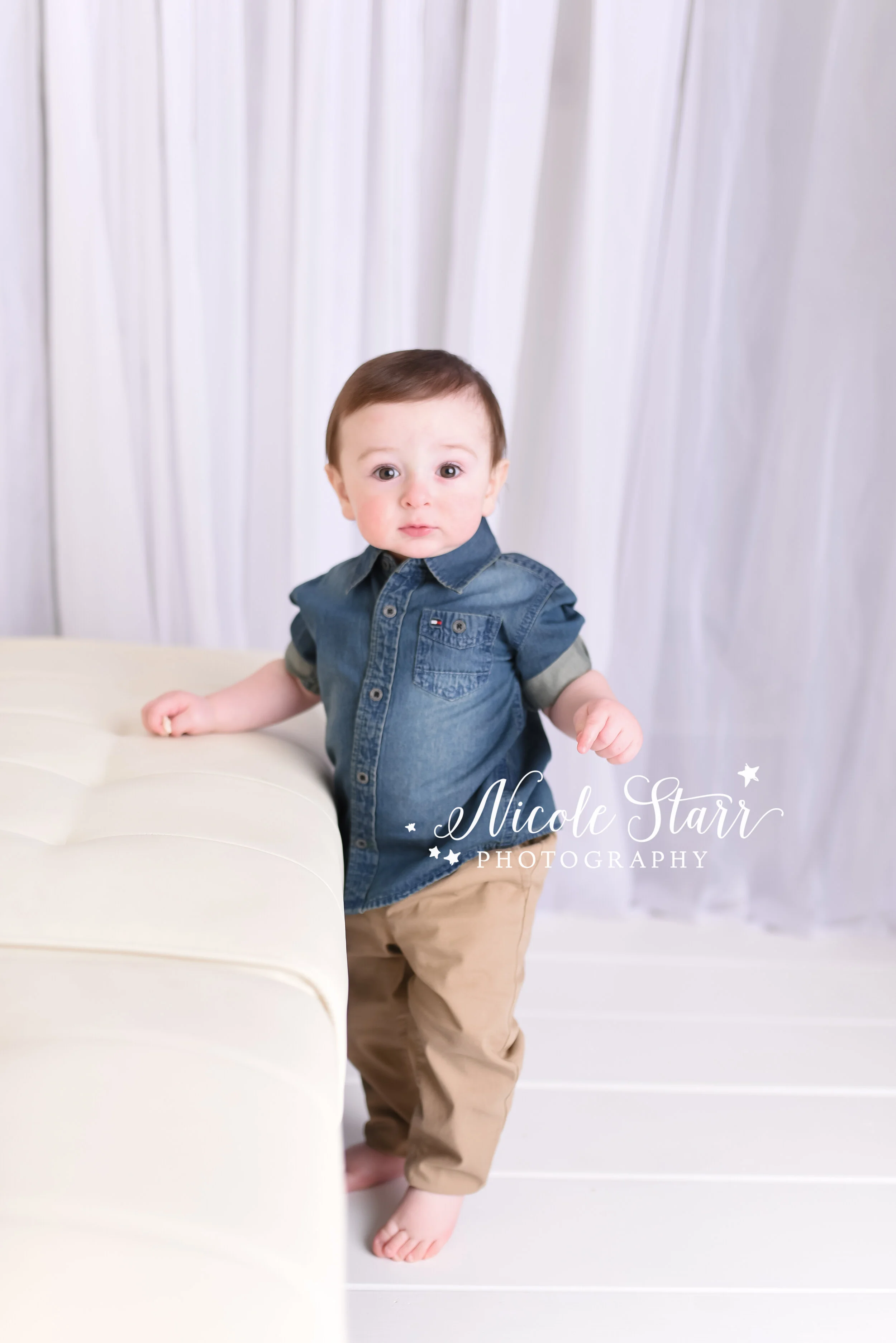 Family portraits before a cake smash with Nicole Starr Photography | Saratoga Springs Cake Smash Photographer | Boston Cake Smash Photographer | Saratoga Springs Family Photographer | Boston Family Photographer | Delmar NY Cake Smash Photographer | …