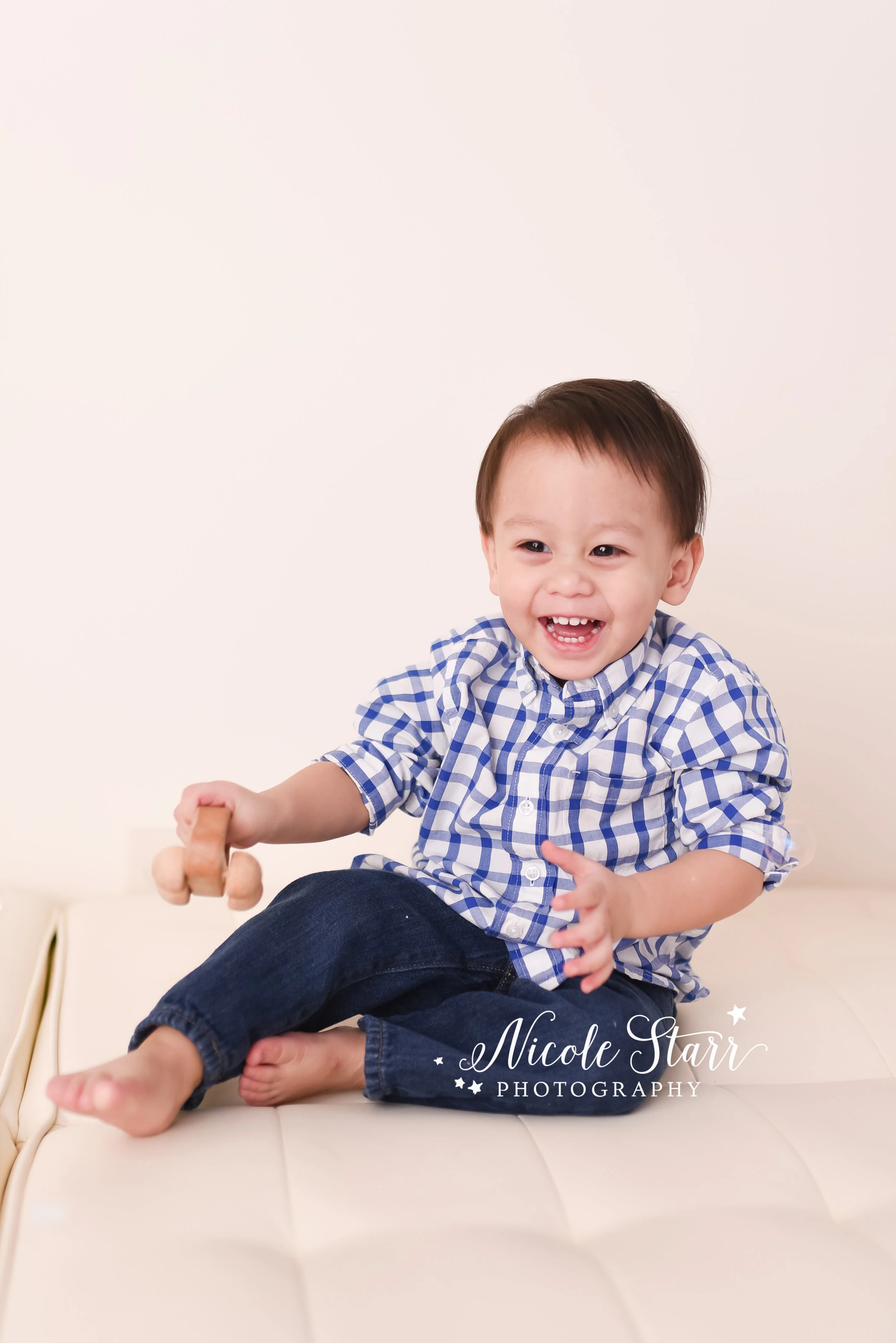 family portraits before Easter Bunny cake smash with Nicole Starr Photography | Saratoga Springs Cake Smash Photographer | Boston Cake Smash Photographer | Saratoga Springs Family Photographer | Boston Family Photographer Delmar NY Cake Smash Photog…