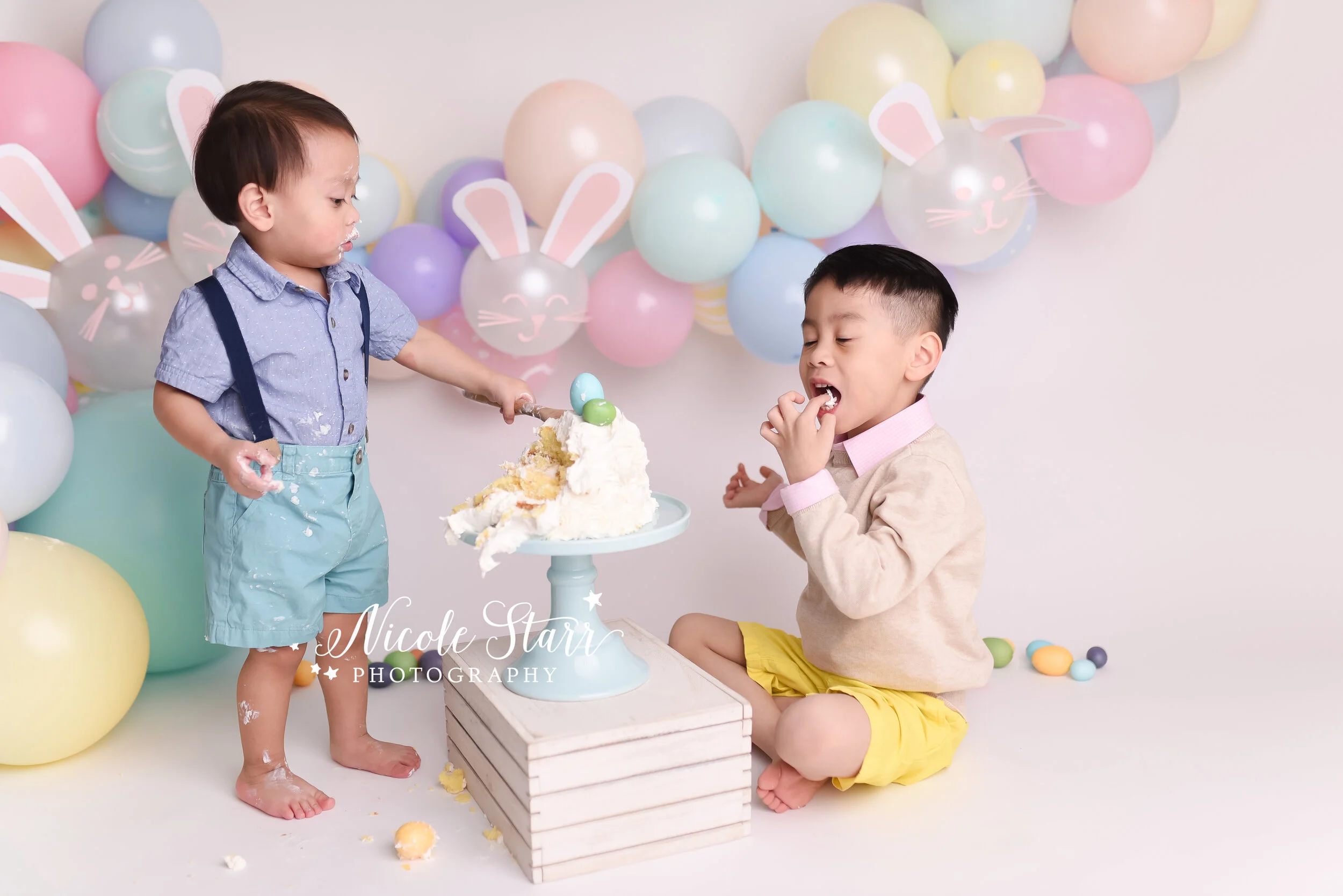 Easter Bunny cake smash with Nicole Starr Photography | Saratoga Springs Cake Smash Photographer | Boston Cake Smash Photographer | Saratoga Springs Family Photographer | Boston Family Photographer Delmar NY Cake Smash Photographer | Loudonville NY …