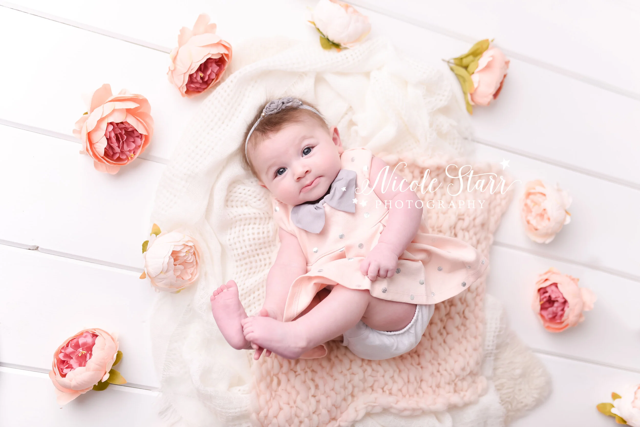5 Month milestone portraits by Nicole Starr Photography | Saratoga Springs Children’s Photographer | Boston Children’s Photographer | Upstate NY Children’s Photographer | Children’s Photographer | Delmar NY Children’s Photographer | Loudonville NY C…