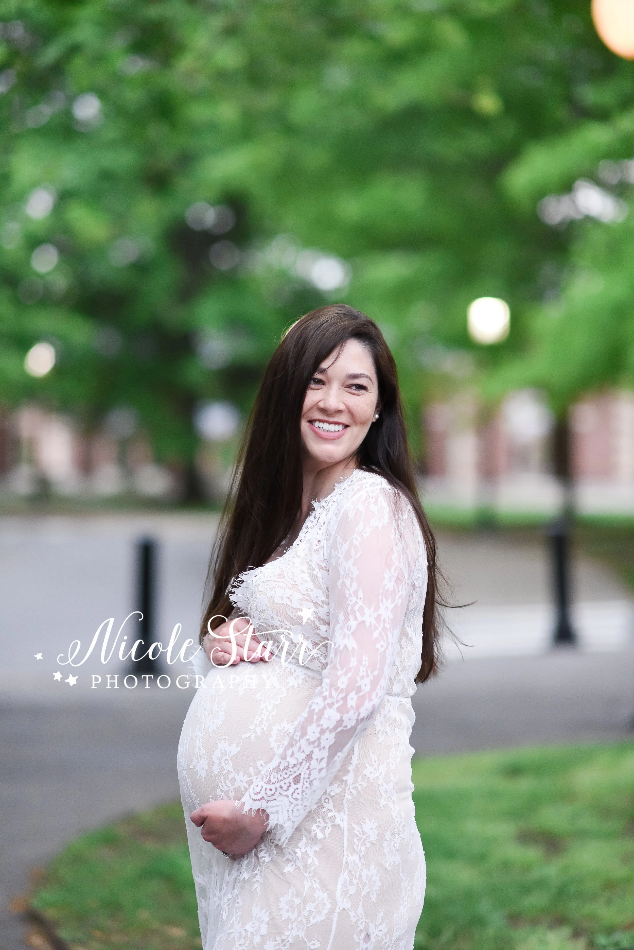 Classic maternity portraits at SPAC in the spring with Nicole Starr Photography | Saratoga Springs Maternity Photographer | Boston Maternity Photographer | Upstate NY Maternity Photographer | Maternity Photographer | Maternity session | Maternity dr…