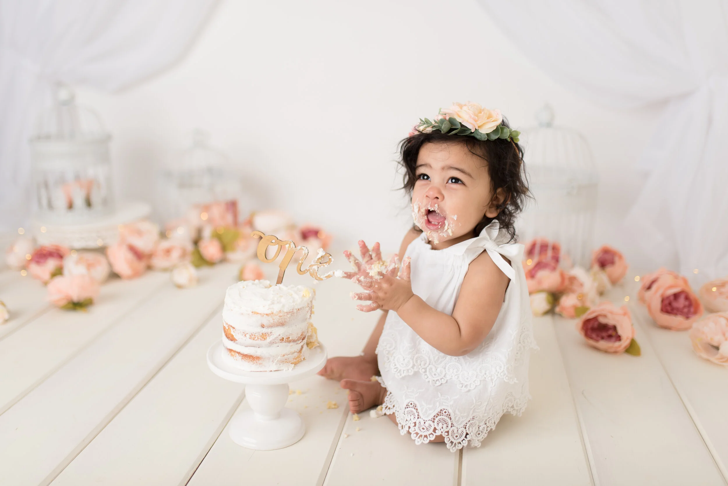 what to wear for a cake smash photo shoot