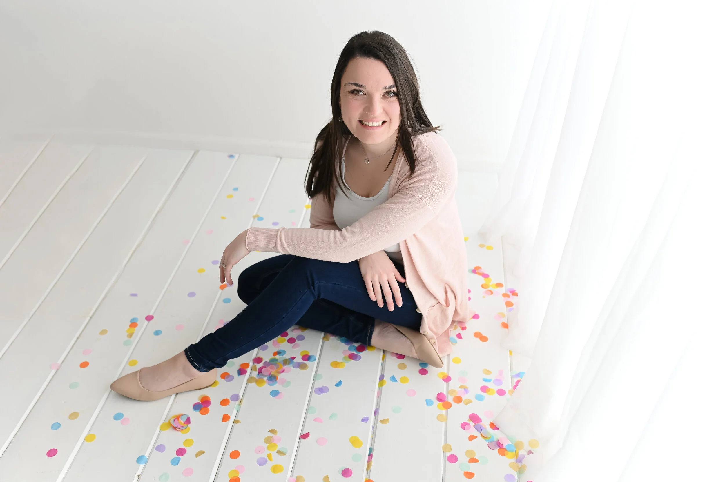 Meet Saratoga Springs newborn and baby photographer, Nicole Starr Photography!