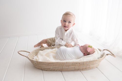 Baby Girl Newborn Portraits with Pops of Color — Saratoga Springs Baby ...