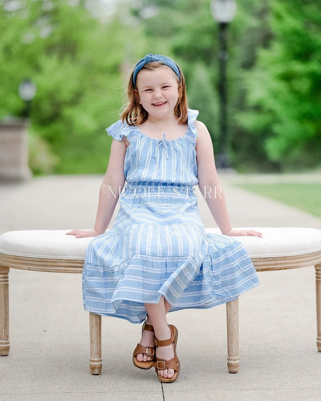 I'm still obsessed with the sweet looks for these sisters! Blue and white is my favorite color combination that I recommend to most families when they&rsquo;re looking for an easy way to coordinate outfits. It&rsquo;s a fairly neutral color palette t