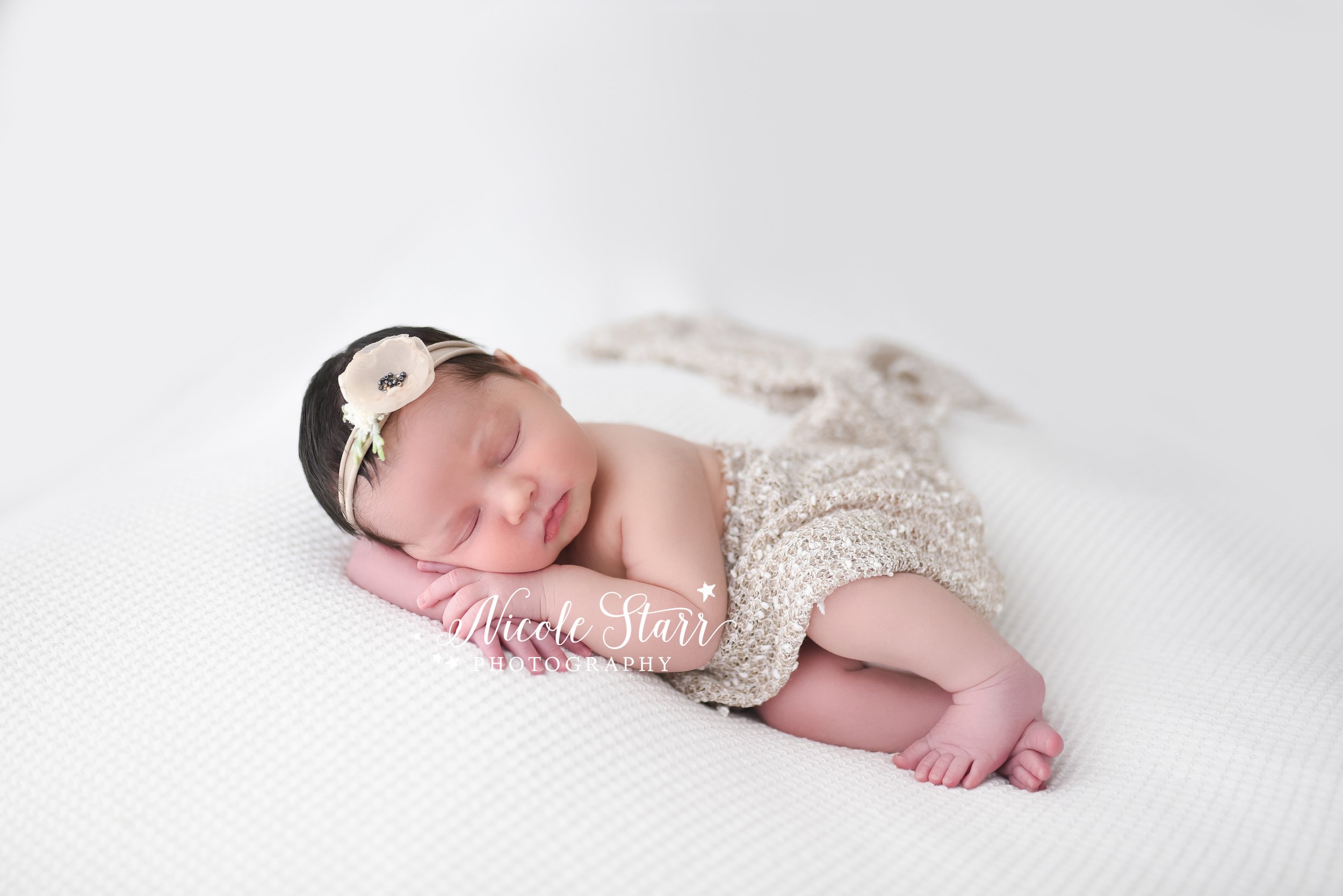 newborn portraits near me - Melissa DeVoe Photography