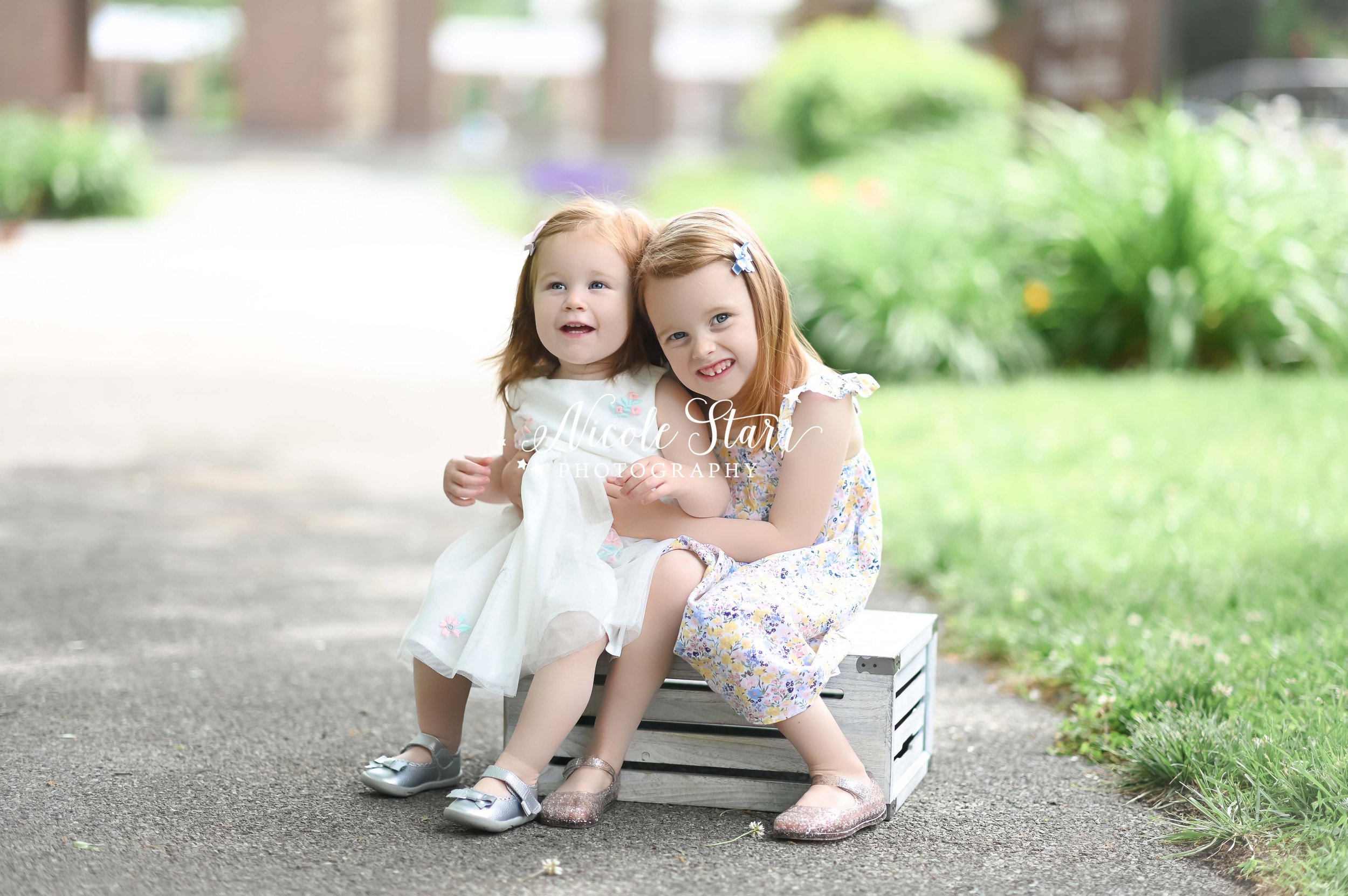 Spring Family Photos - Family Portrait Inspiration — Rhea Ashlynn