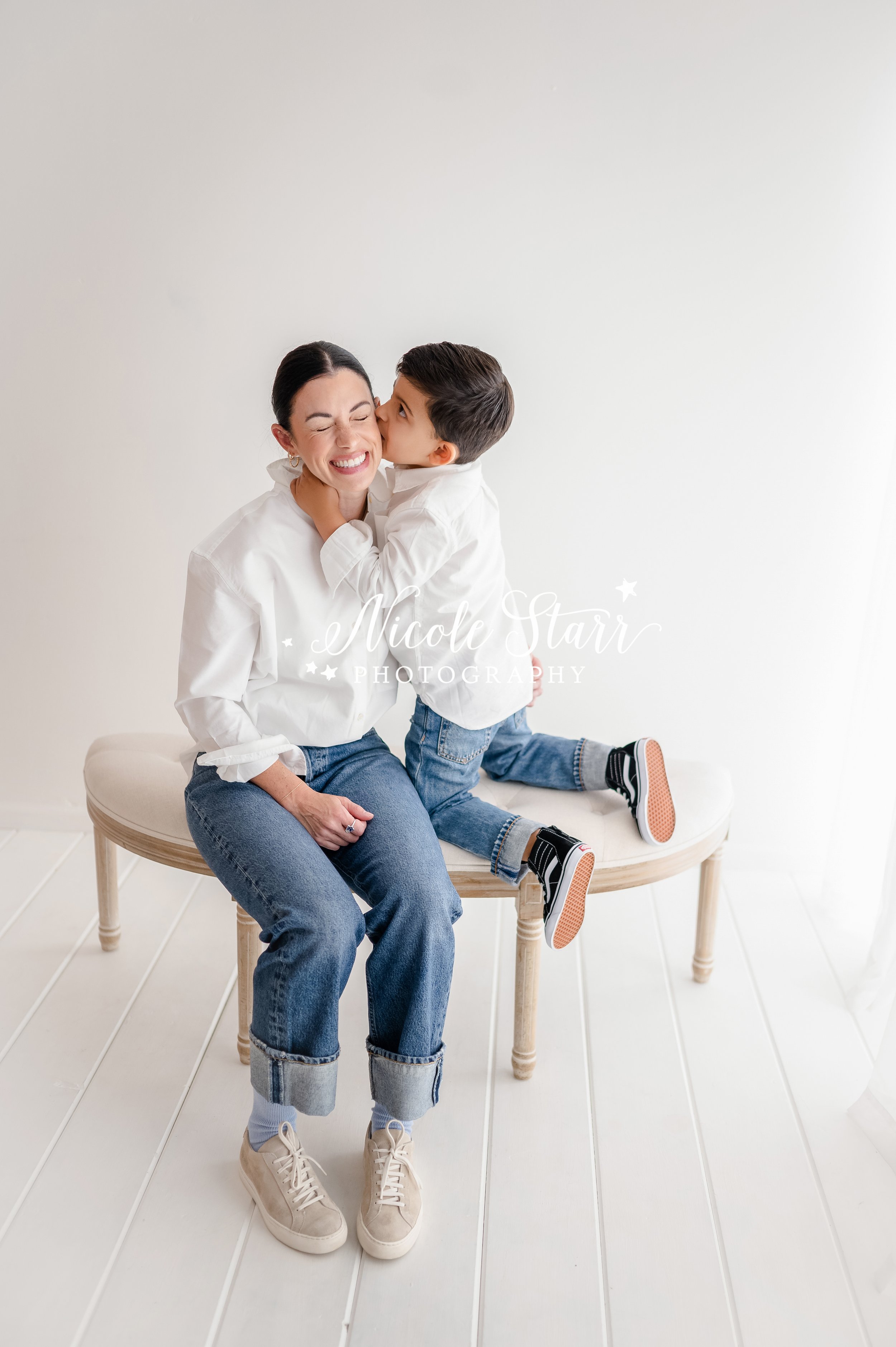 Coordinating Outfits for Family Photos (+ Bonus Tips) - Pretty Presets for  Lightroom