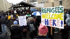 029e3ca0-c4d2-49af-b804-1fc9a4d9fd5d-large16x9_ImmigrationRallyPor_Mimi4.jpg