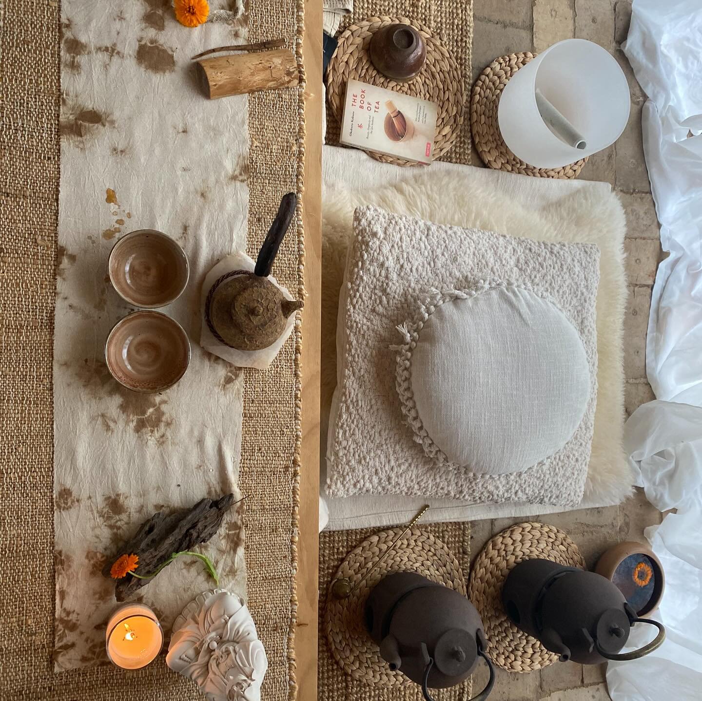 Tea:
A medicine brewed in silence,
Offered with presence,
Received with gratitude.
✨ 
#teaceremony #eltham #ritual #teaasmedicine #chadao #meditation #mindfulness