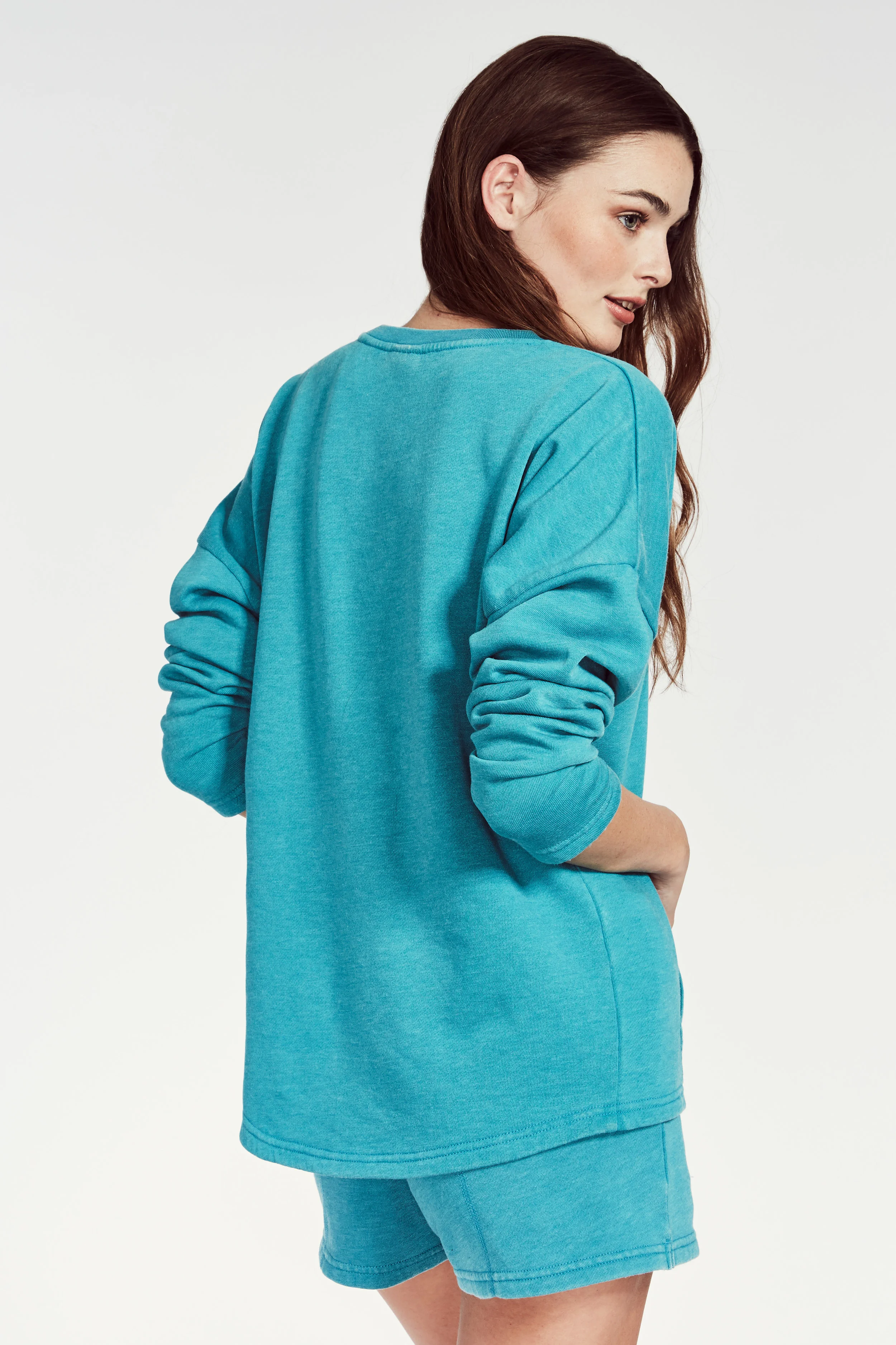 5601V_TEAL_3199.jpg