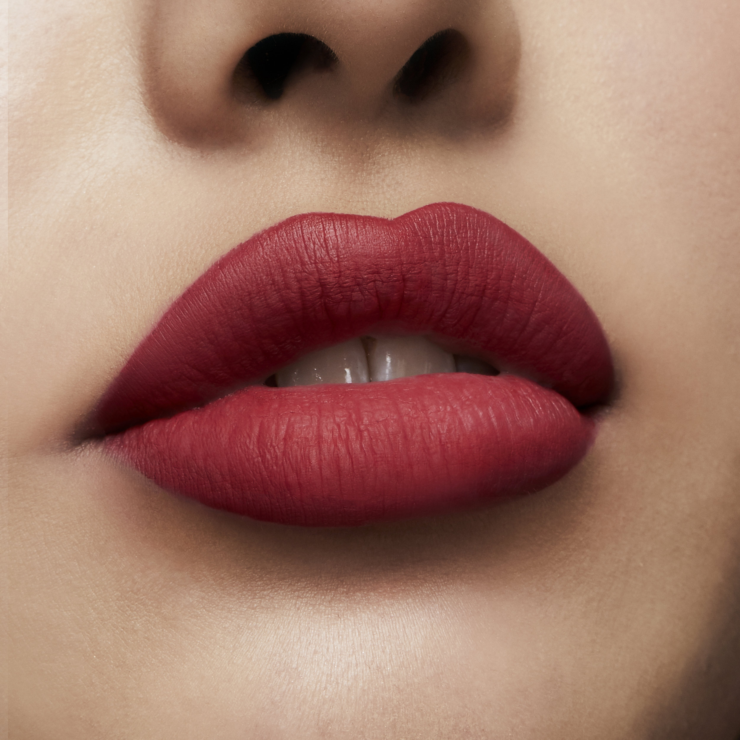 LipSwatch_SatinMatte_Medium_CODE.jpg