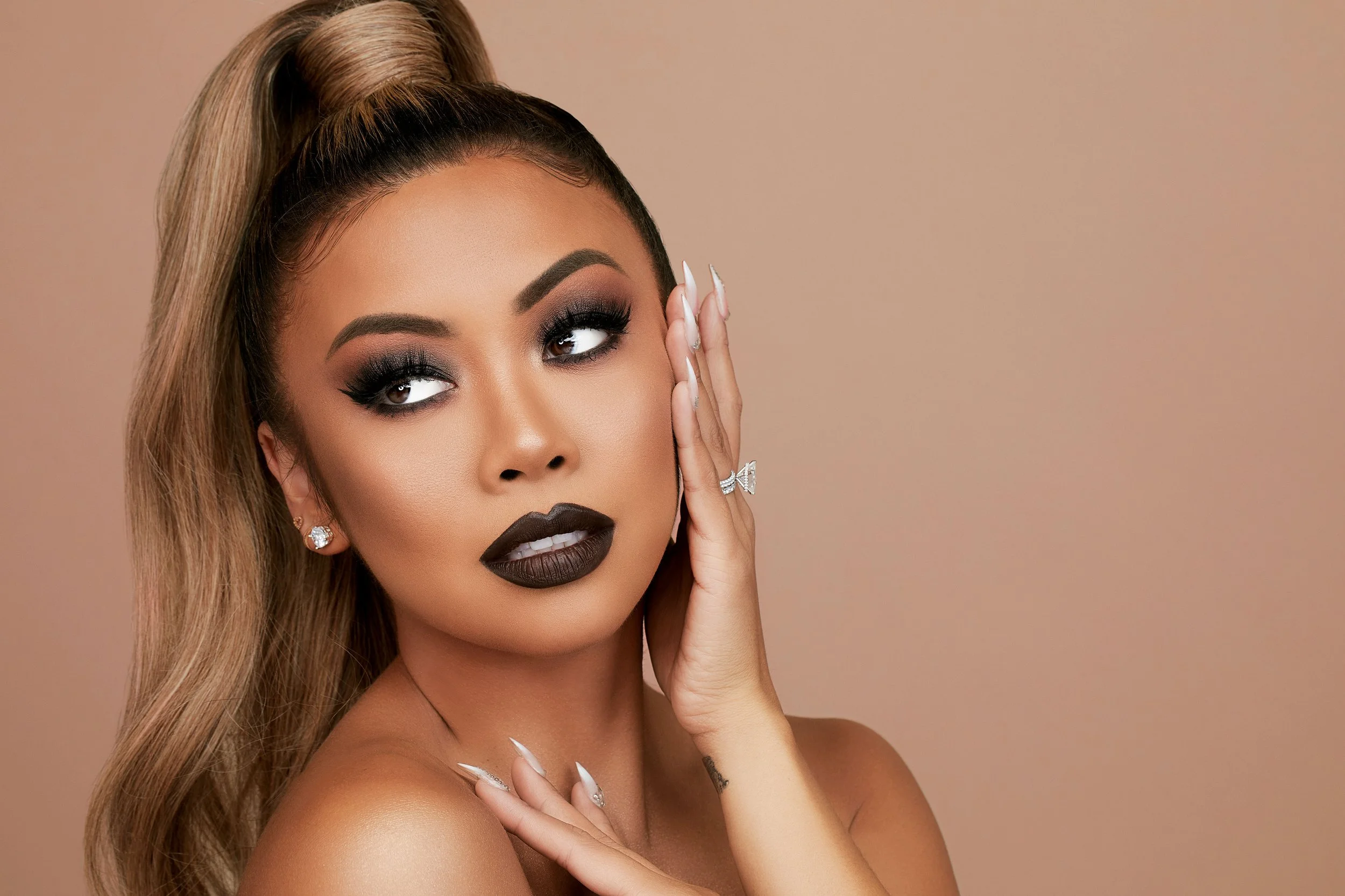 SOSBeauty_LV_Look03_0908.jpg