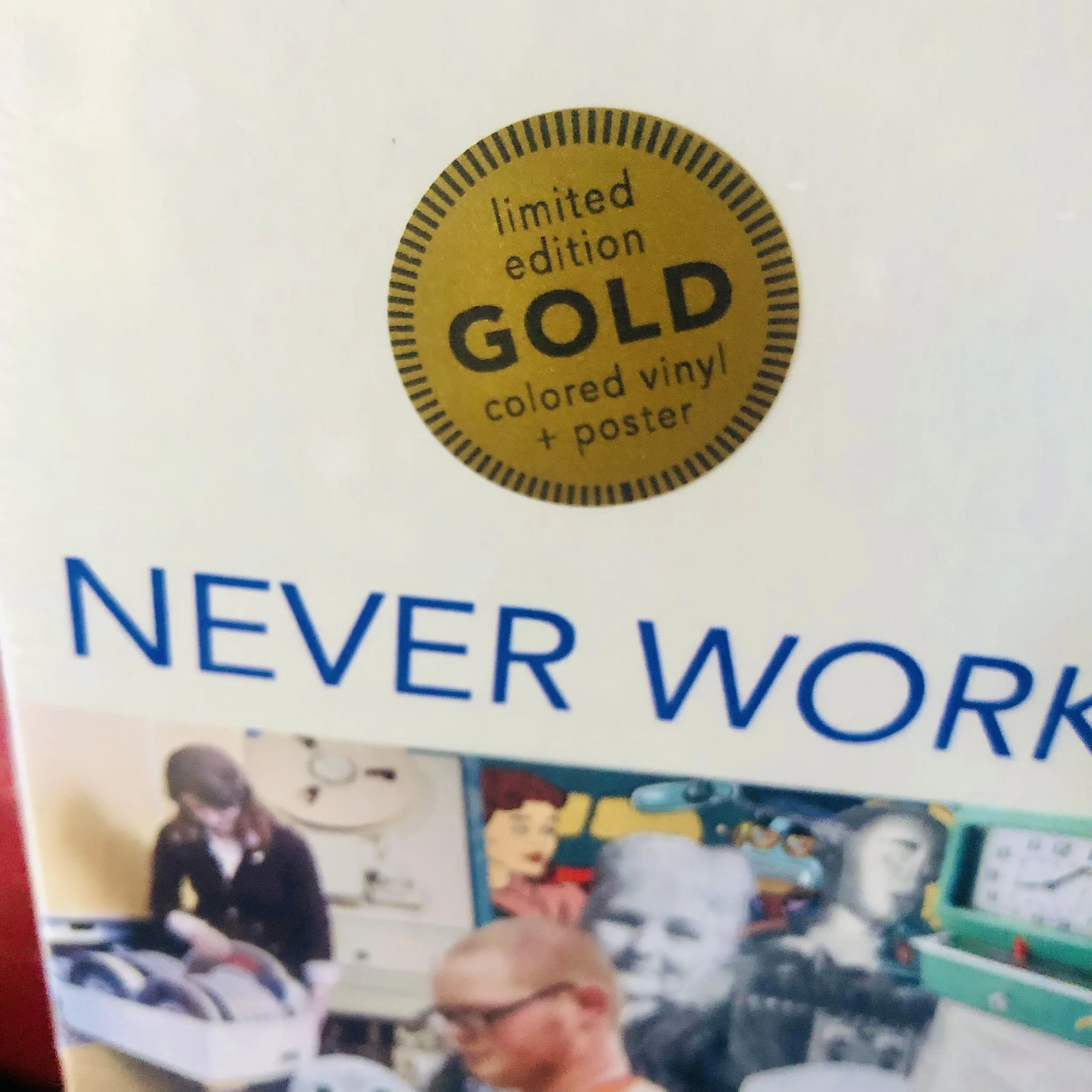 packshot_Never Work_Sticker_Sharratt_Kom.jpg