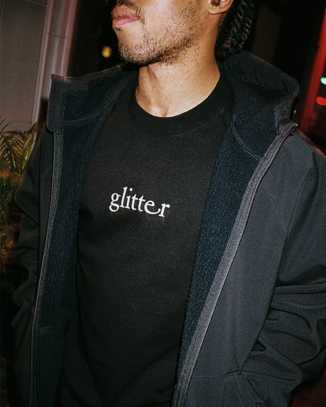 MAGAZINE LOGO T-SHIRT 1080X1350-2.jpg