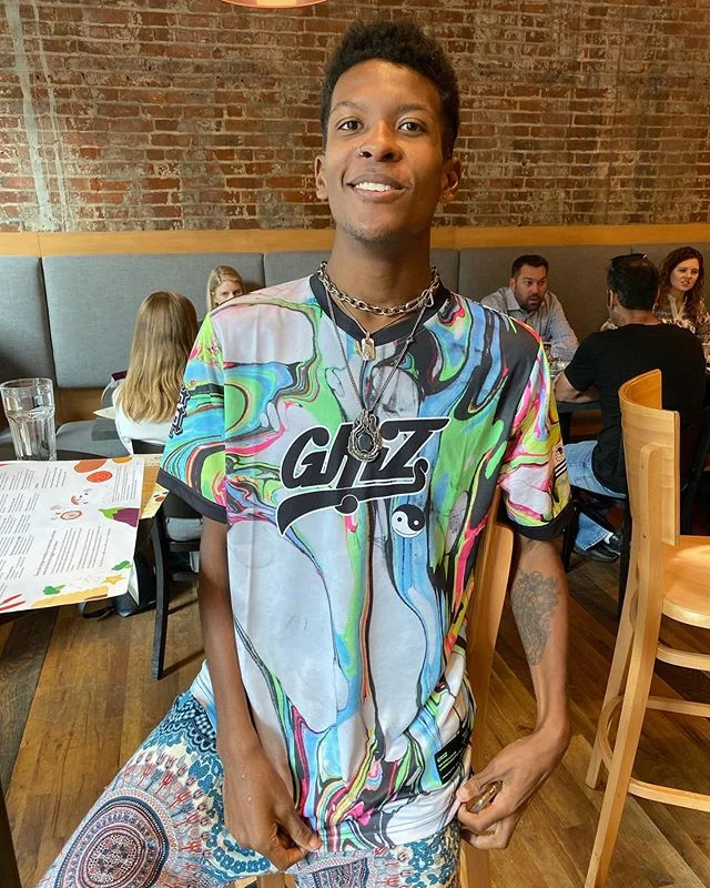 @griz x @blvisuals Collaboration T-Shirt spotted!
It&rsquo;s seriously so surreal to be in another state getting breakfast and see our artwork being worn by a fellow #griz fan from the shirt that dropped just a few days before... had my head spinning