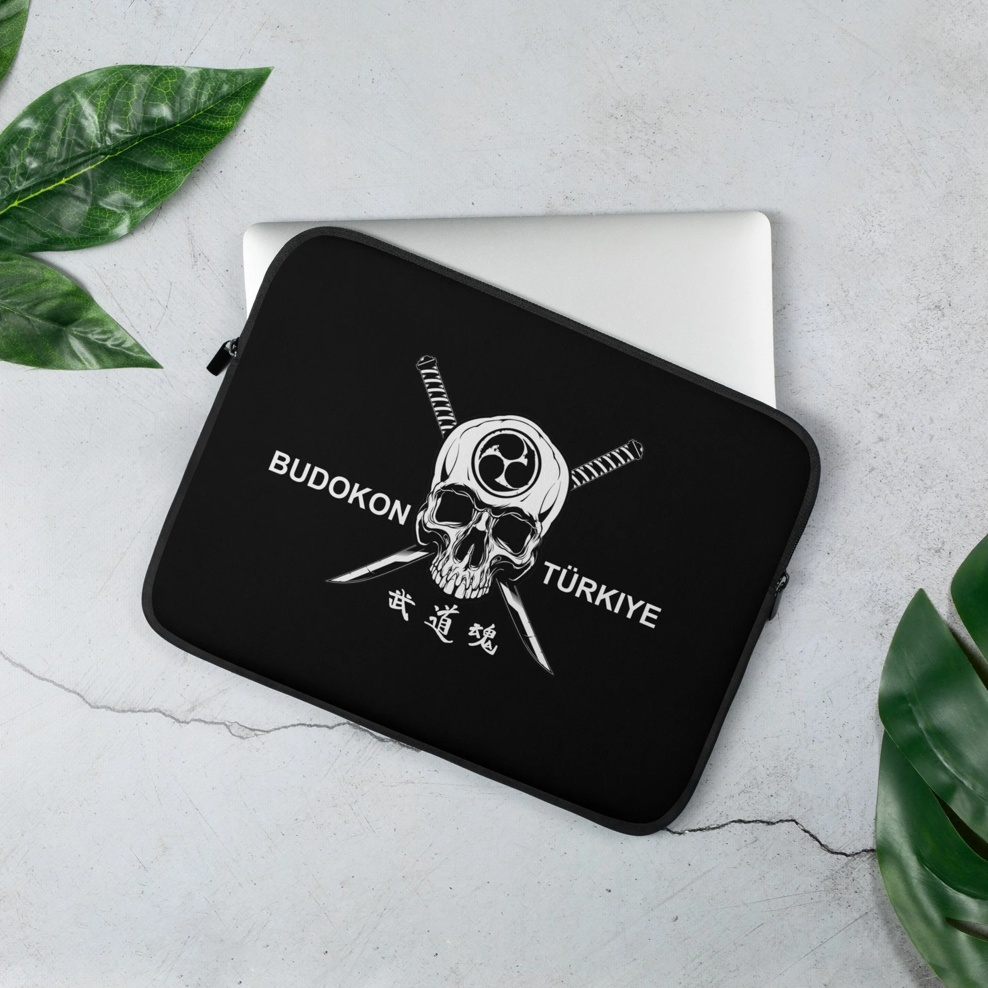 laptop-sleeve-13-front-66b88f4e564bc.jpg