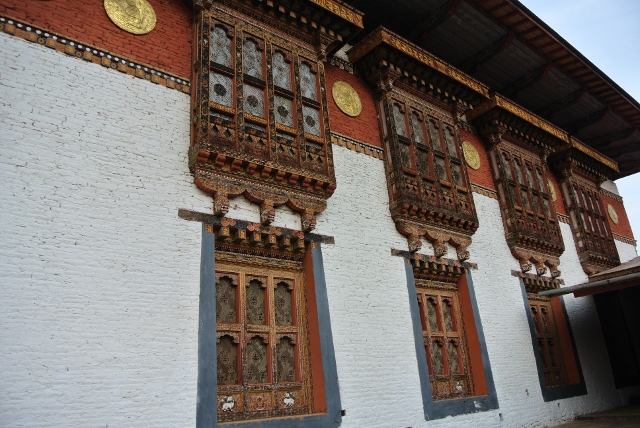 Punakha Dzong (53) (640x428).jpg