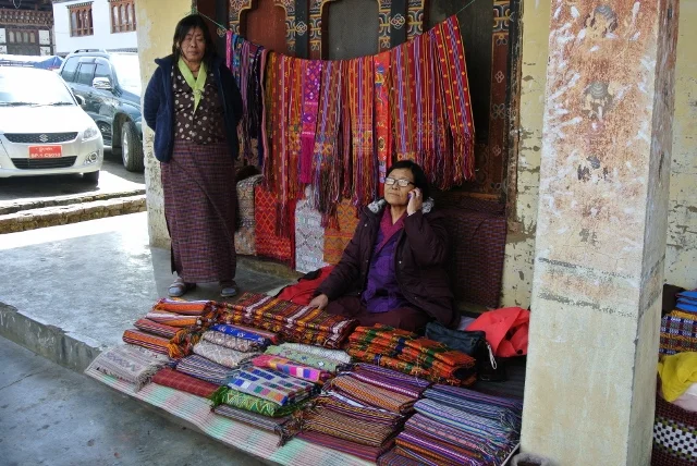 High-end quality handwoven fabric, no overhead cost for a retail store