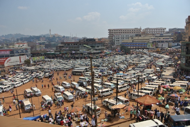 Kampala Traffic (2) (640x428).jpg