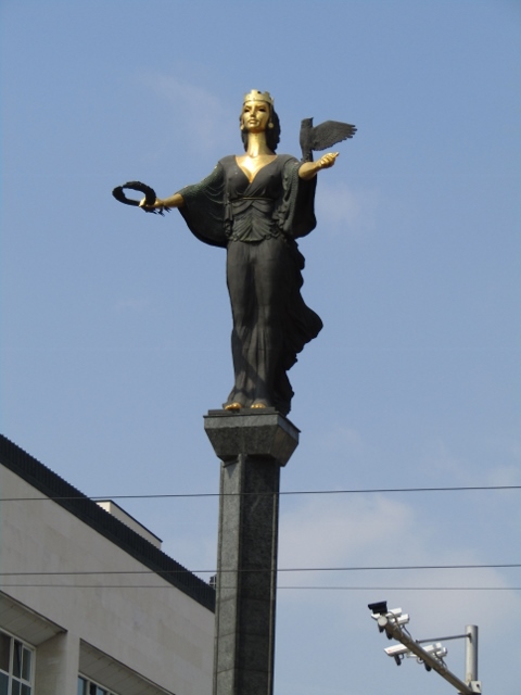 sofia statue (480x640).jpg