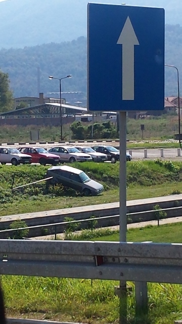 car overboard at the border (360x640).jpg