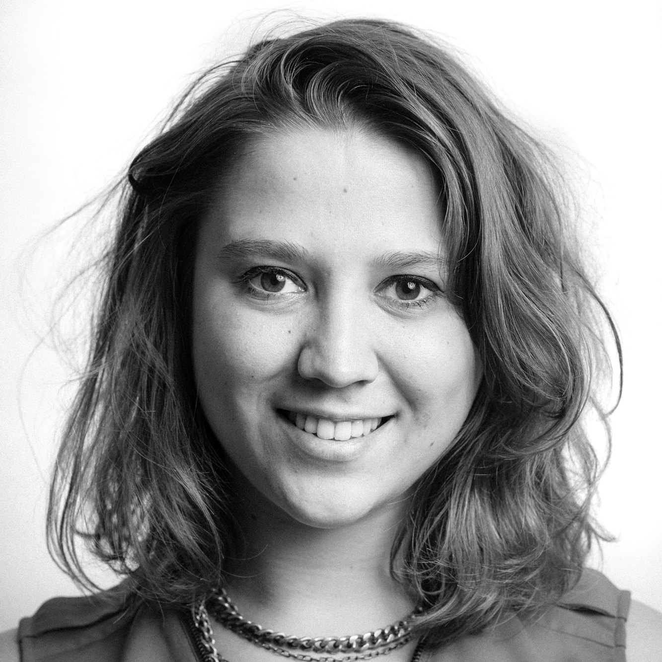 Inès Colinet , Adjointe à la direction générale, responsable des services logistiques
