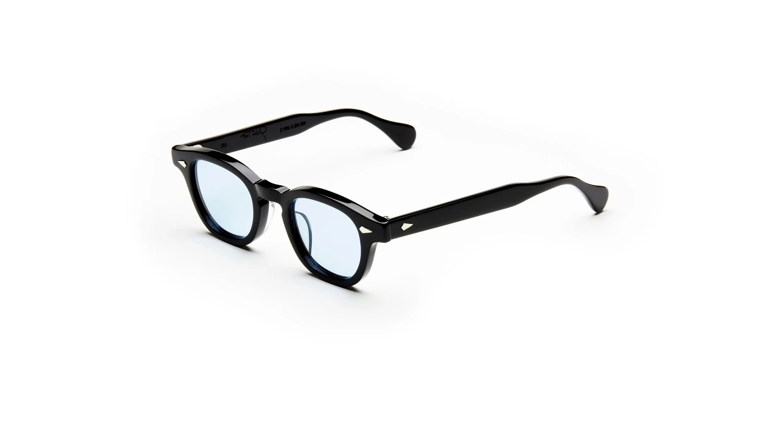 JULIUS+TART+-+AR+SUN+-Black+B.jpg