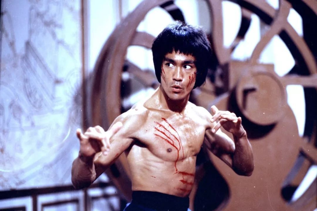 THE LEGENDARY MARTIAL ARTIST