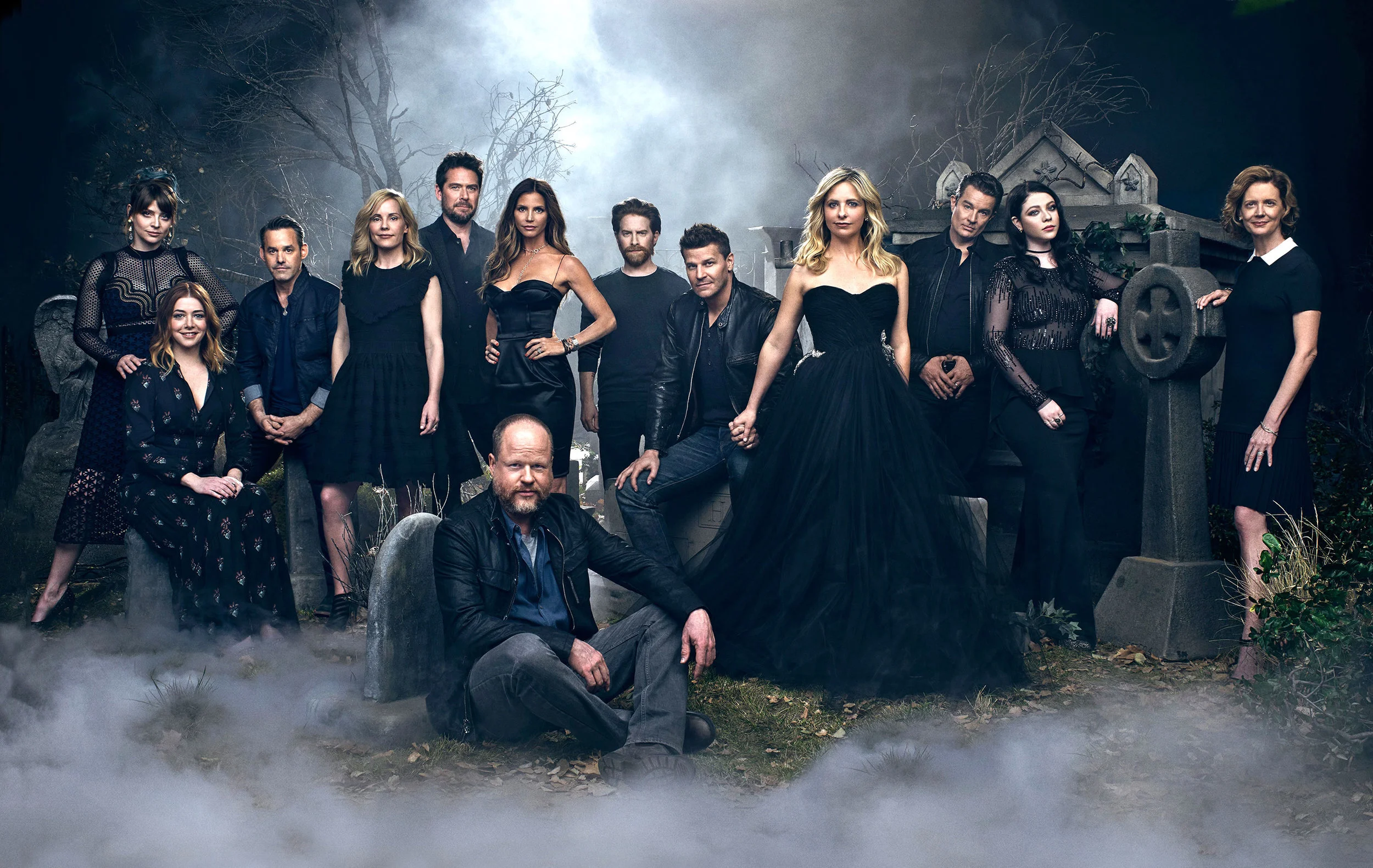 FIGHTING EVIL IN SUNNYDALE