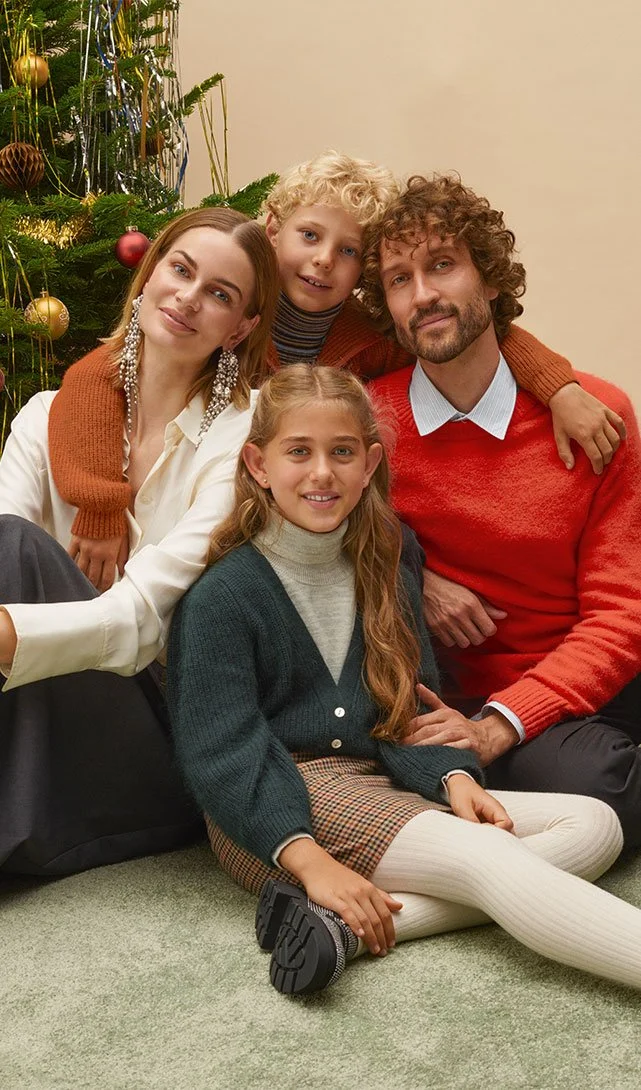 H6-desktop-25-story-slider-holiday-allgender-KP-641x1090-1123-02.jpg