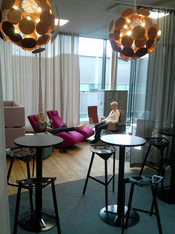 Oasis, café